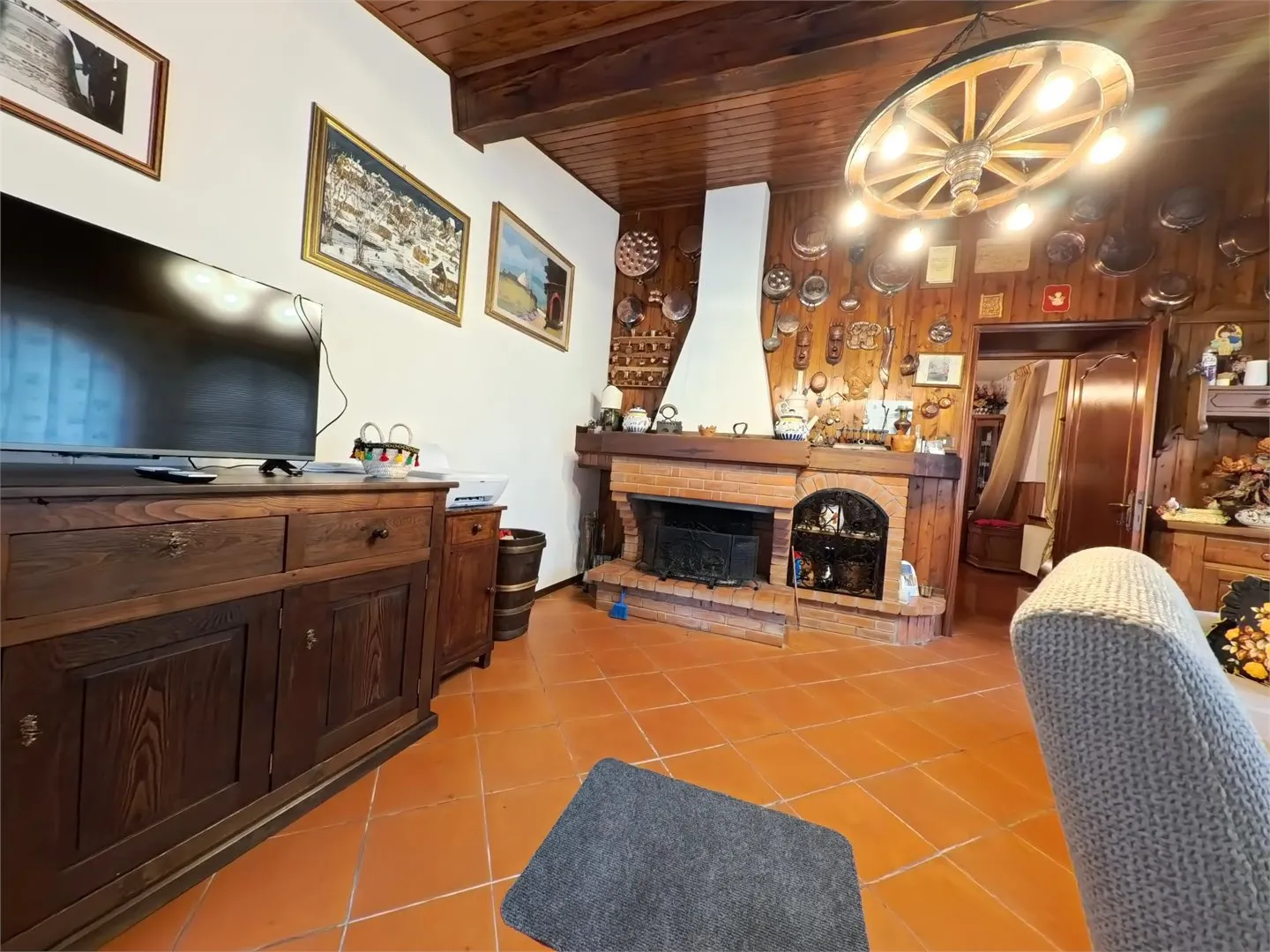 Historic 1648 Mill House in Garfagnana with Streams and Chestnut Grove - View image 13 of 35