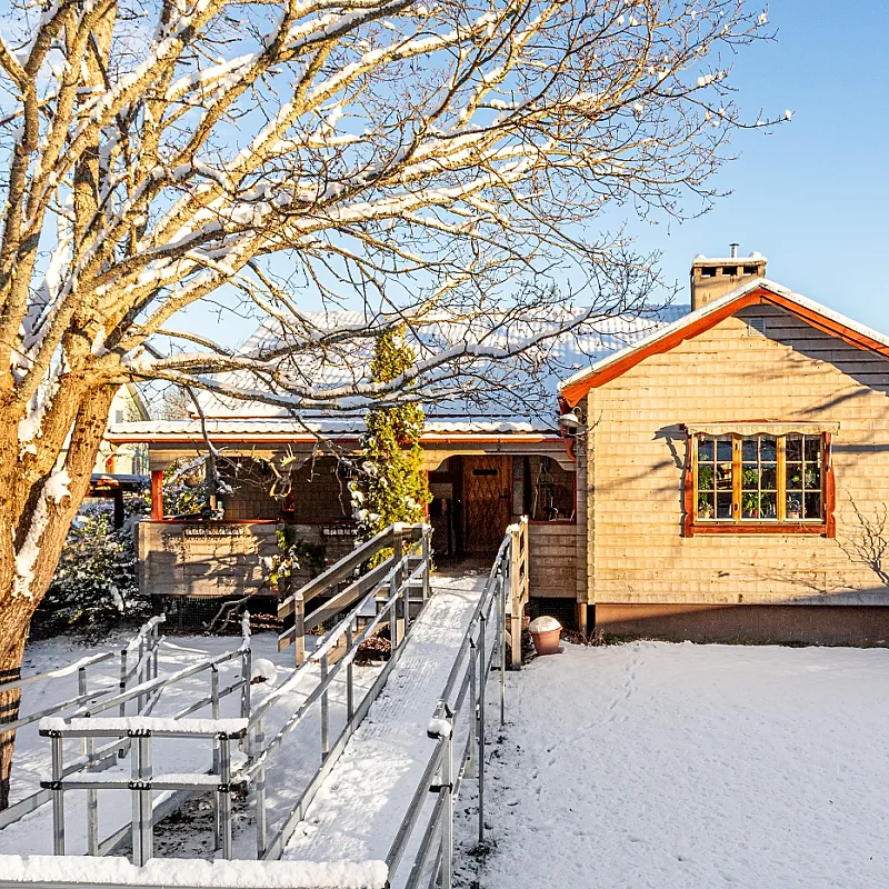 1950s Villa in Ställdalen: 3-Bedrooms, Terrace, and Expansive Grounds