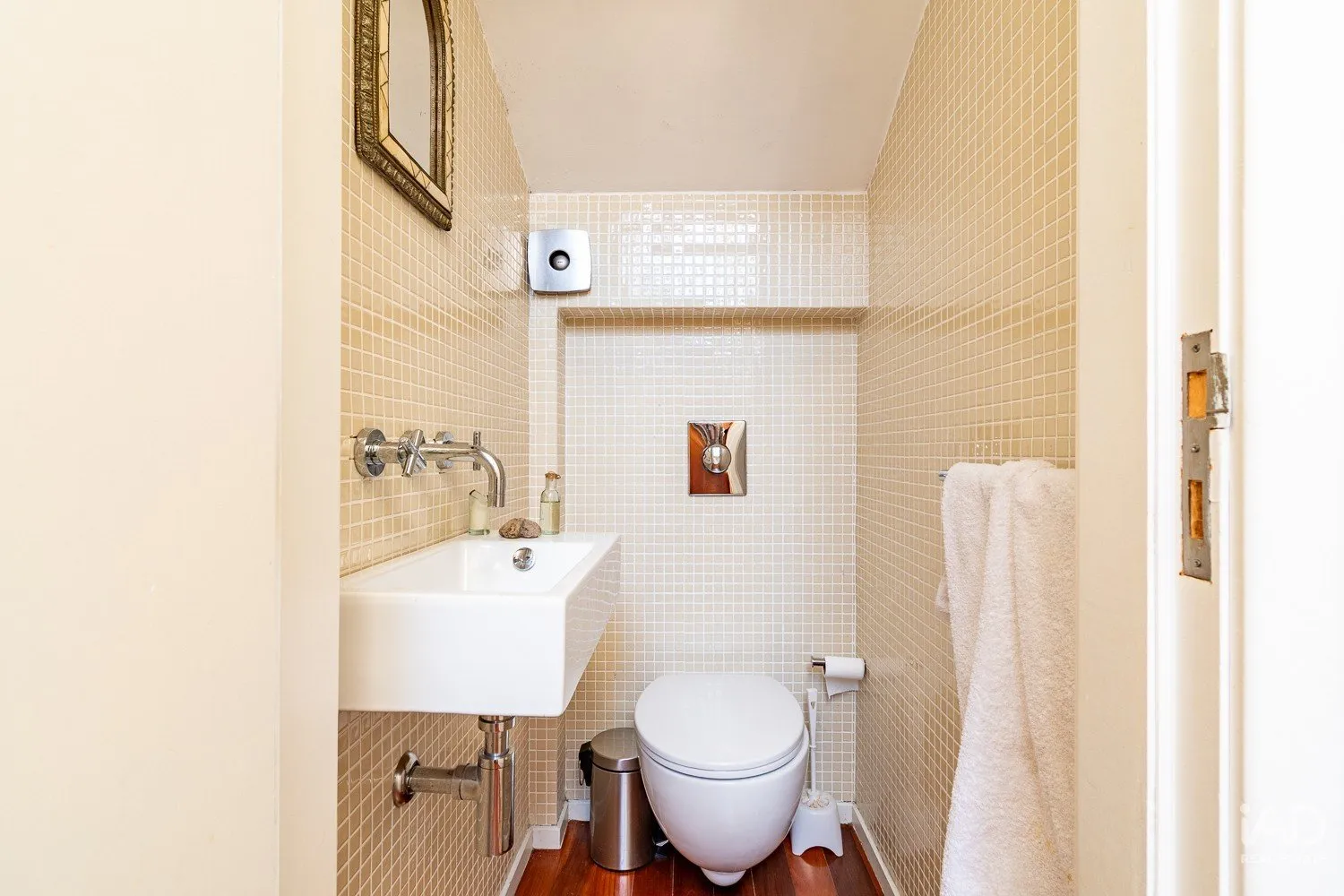 Contemporary 2-Bedroom Home with Garden and Terraces in Santa Comba Dão - View image 14 of 30