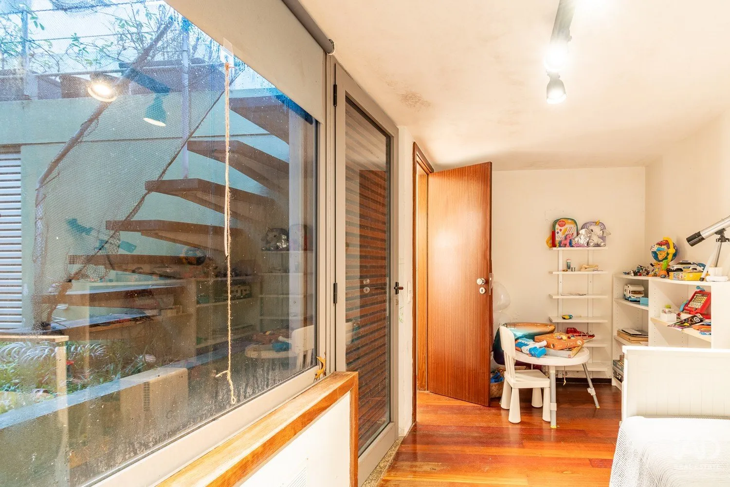 Contemporary 2-Bedroom Home with Garden and Terraces in Santa Comba Dão - View image 28 of 30