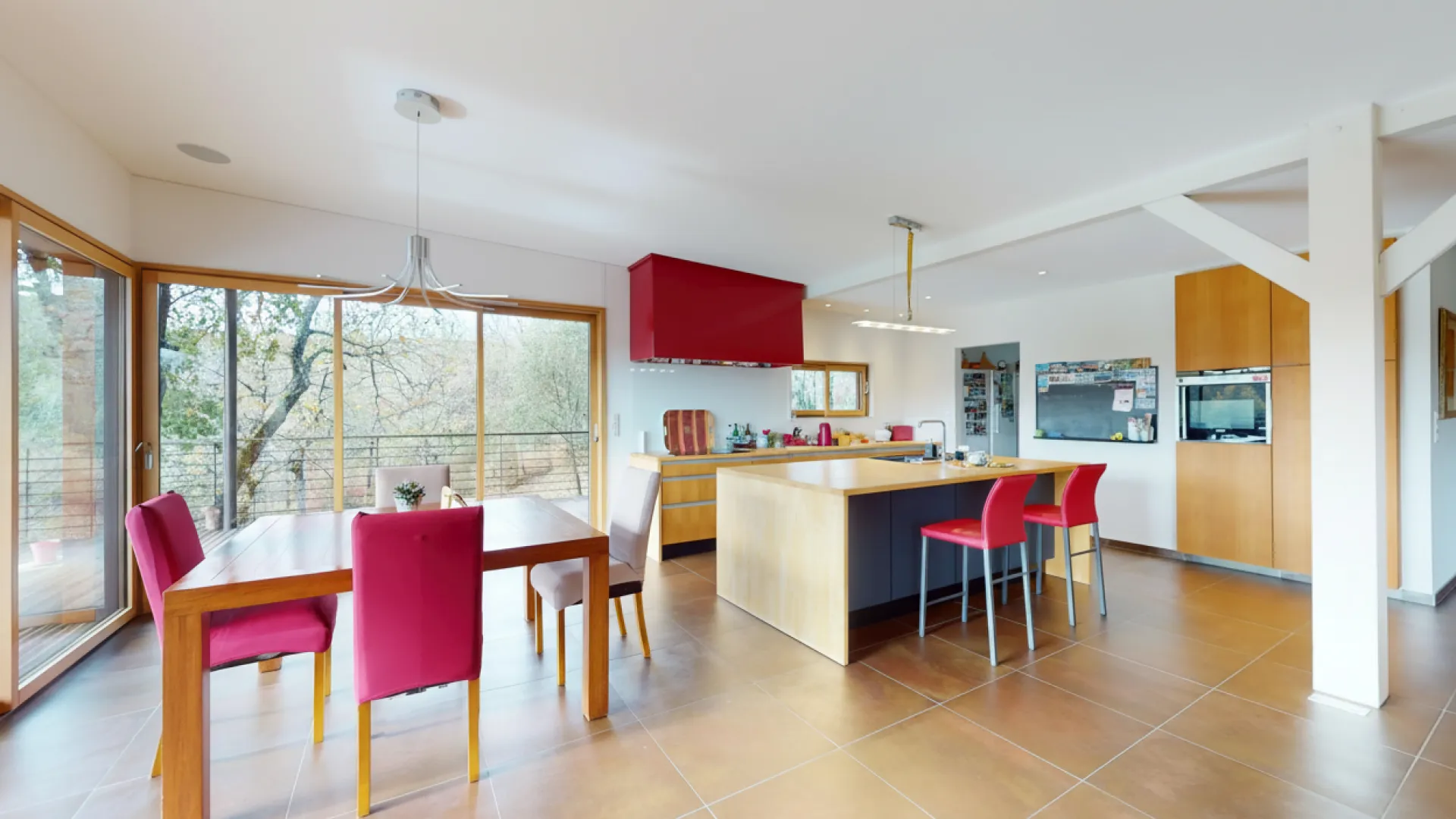 Contemporary Architect-Designed Wooden House with Expansive Terrace in Montignac - View image 6 of 19