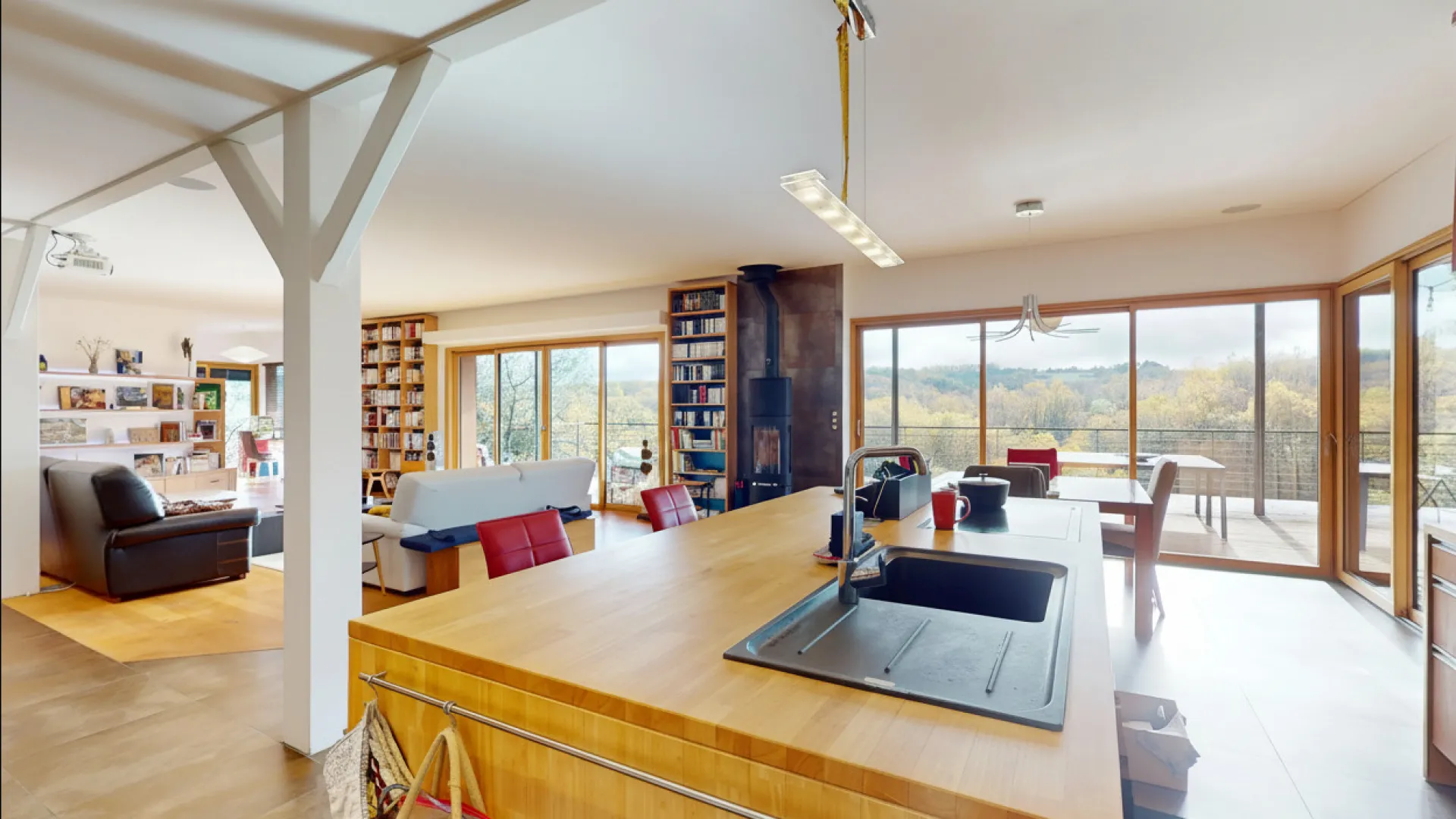 Contemporary Architect-Designed Wooden House with Expansive Terrace in Montignac - View image 10 of 19