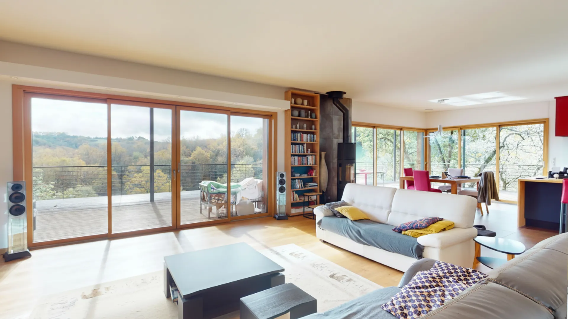 Contemporary Architect-Designed Wooden House with Expansive Terrace in Montignac - View image 16 of 19