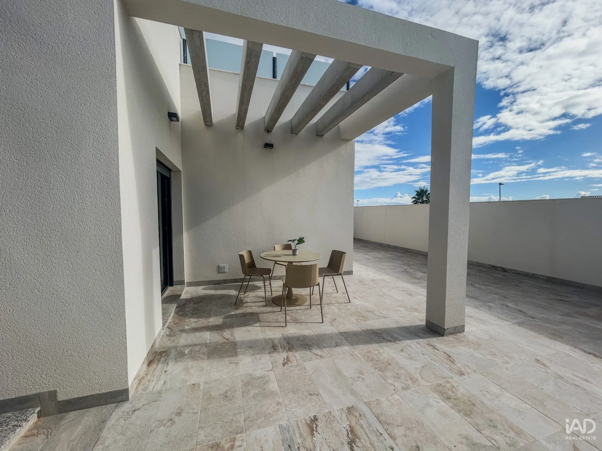 Contemporary 3-Bedroom House with Pool in Pilar de la Horadada - View image 30 of 40