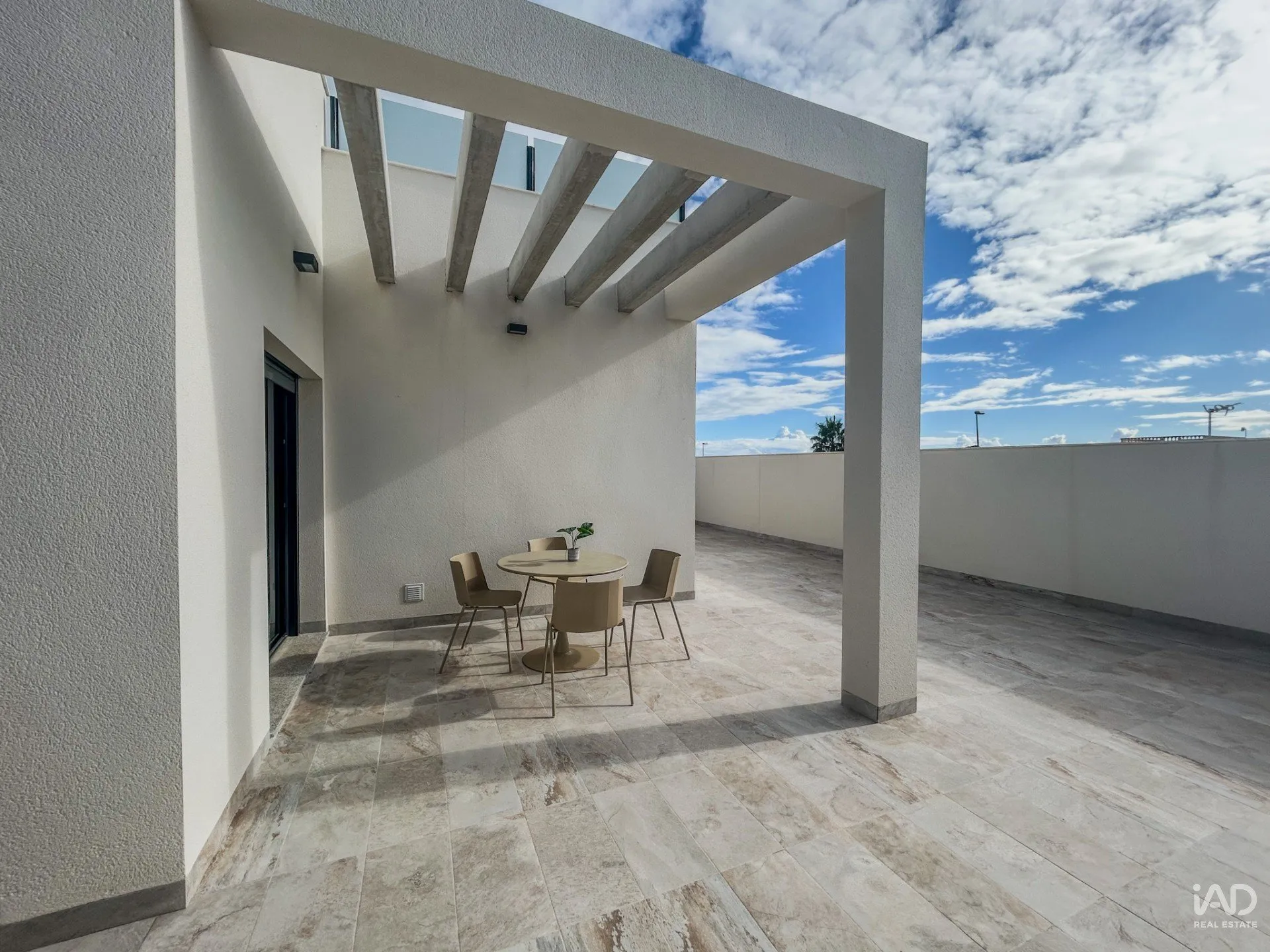 Contemporary 3-Bedroom House with Pool in Pilar de la Horadada - View image 32 of 40