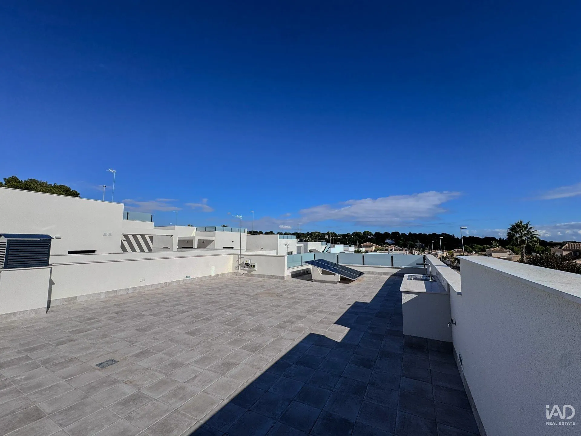 Contemporary 3-Bedroom House with Pool in Pilar de la Horadada - View image 38 of 40