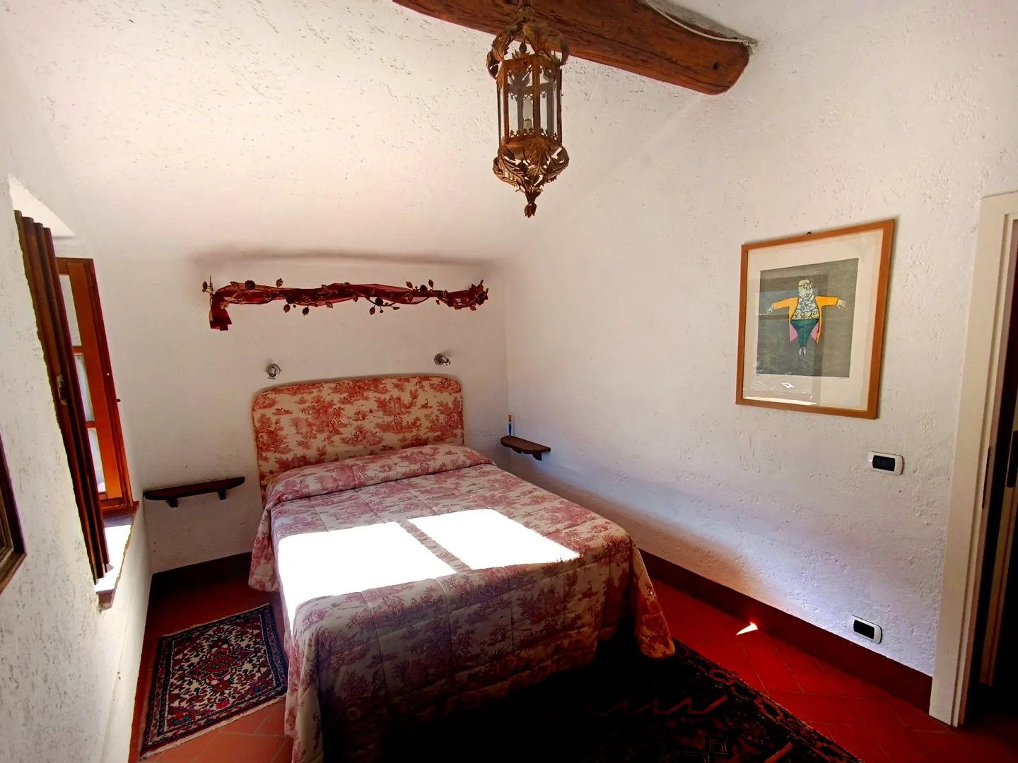 Lake-View House with Garden and Dual Living Spaces in Vagli Sotto - View image 20 of 40