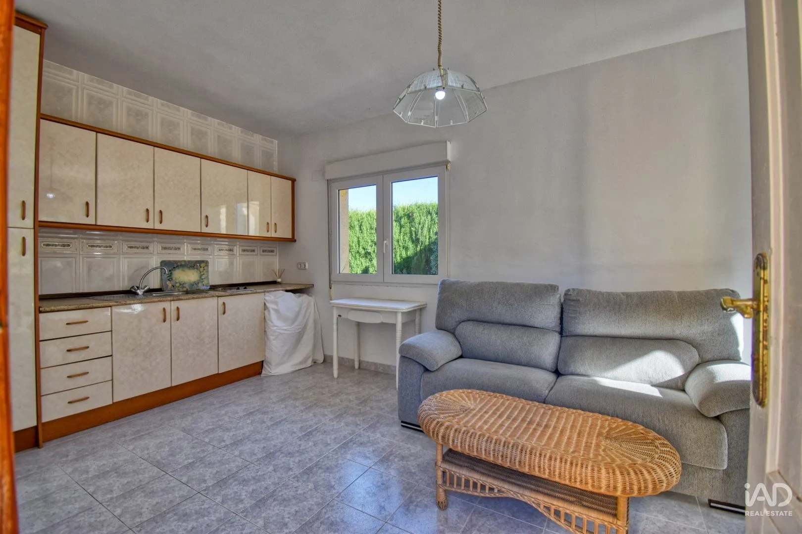 1970s Spanish Oasis with Garden and Pool in Dénia - View image 25 of 38