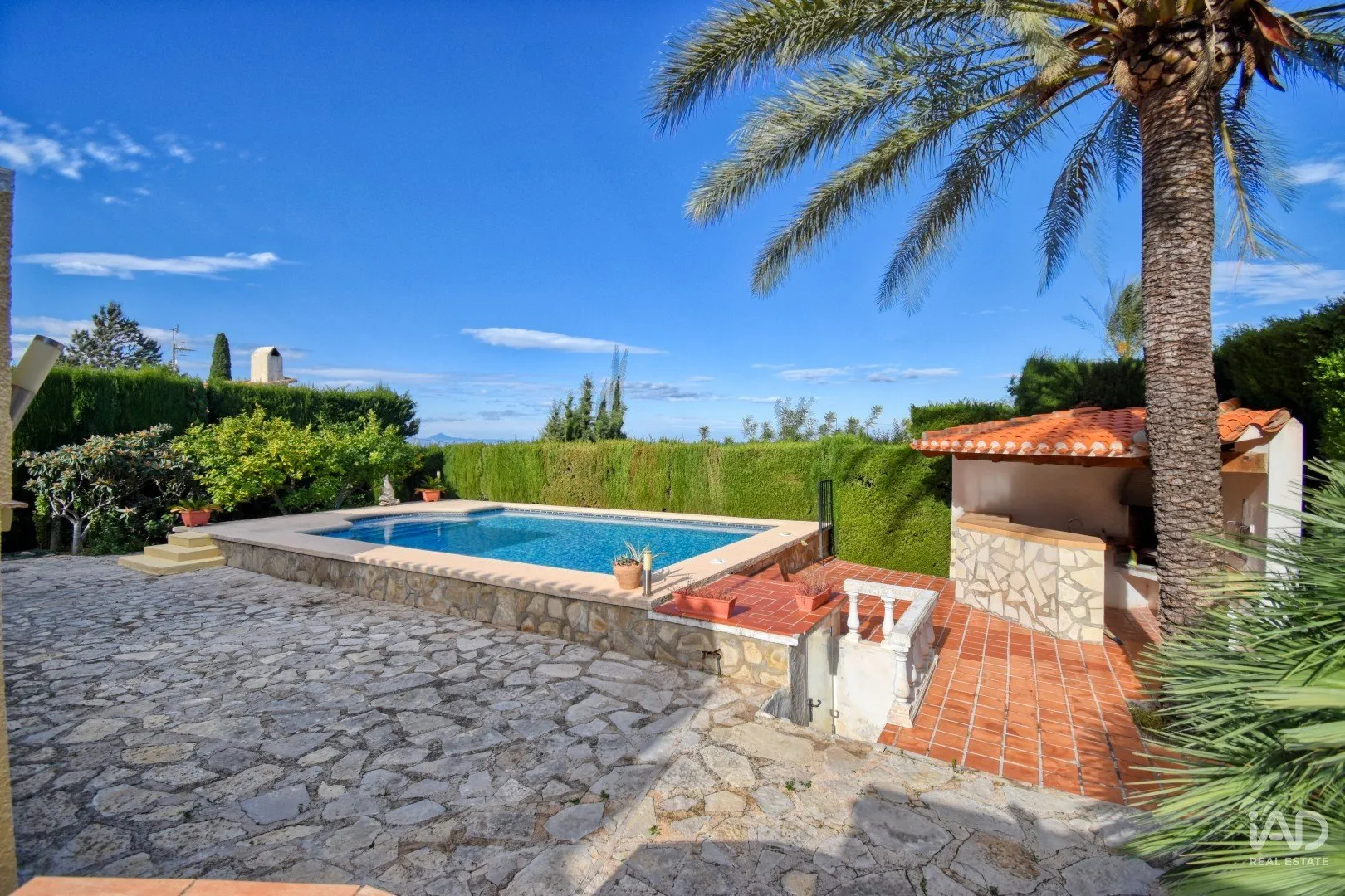 1970s Spanish Oasis with Garden and Pool in Dénia - View image 27 of 38