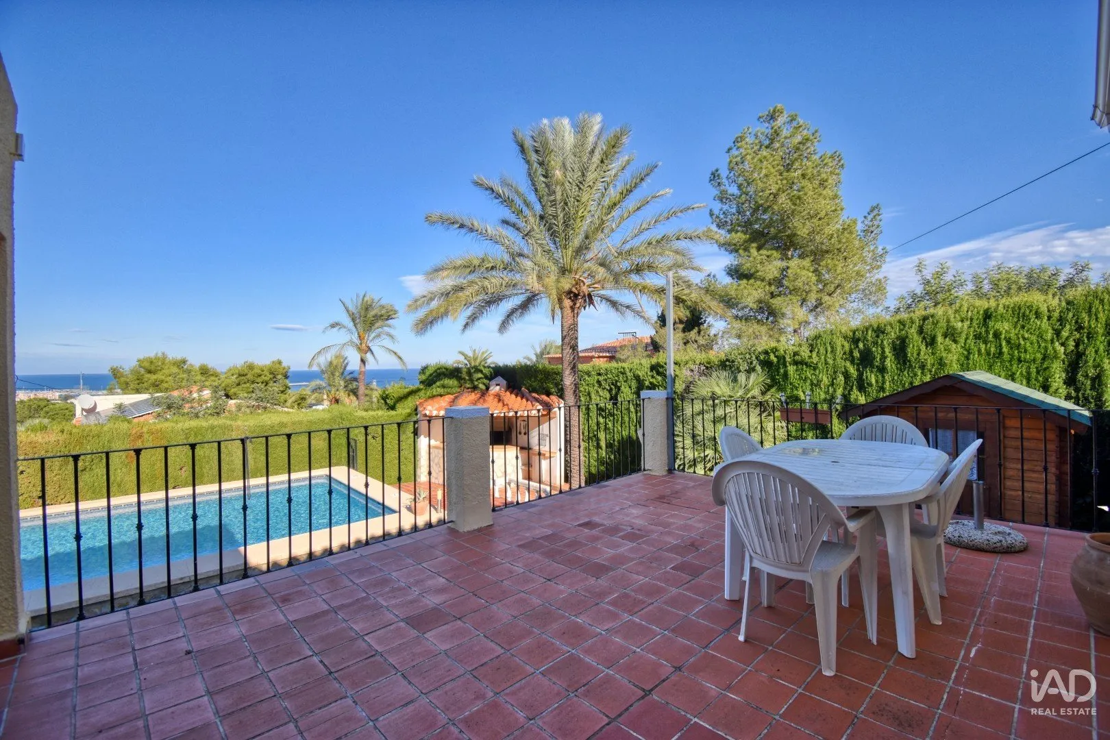 1970s Spanish Oasis with Garden and Pool in Dénia - View image 30 of 38