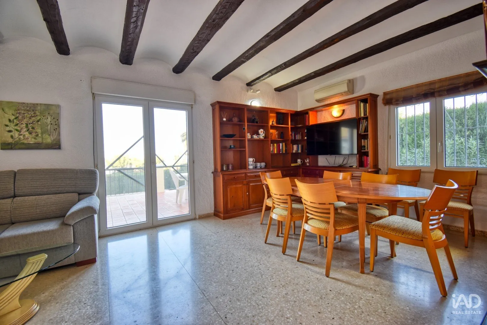 1970s Spanish Oasis with Garden and Pool in Dénia - View image 31 of 38