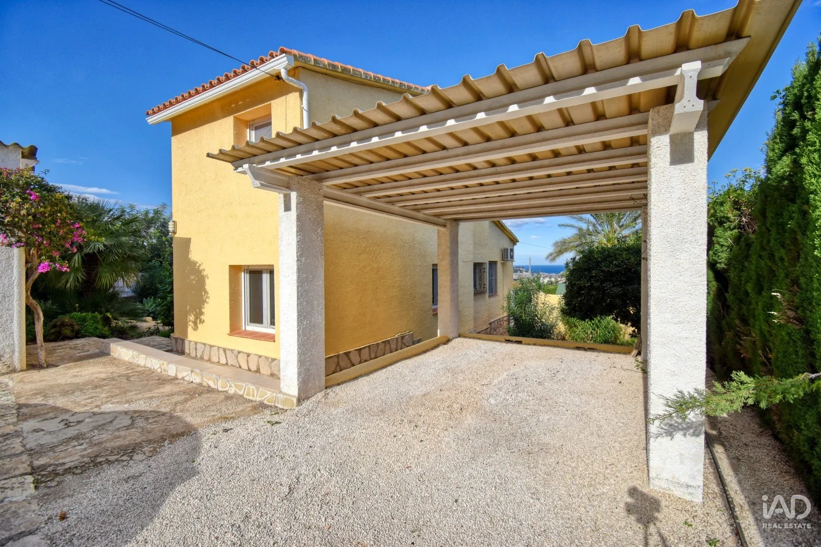 1970s Spanish Oasis with Garden and Pool in Dénia - View image 34 of 38