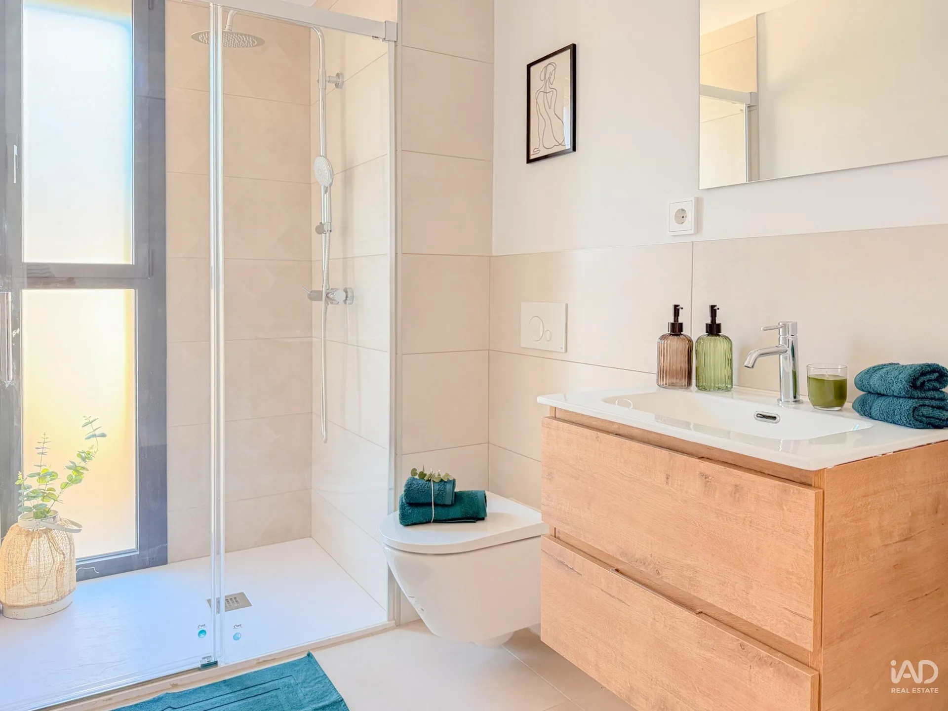 Contemporary 4-Bedroom Home with Pool in Catalonia's Mas Alba - View image 16 of 34