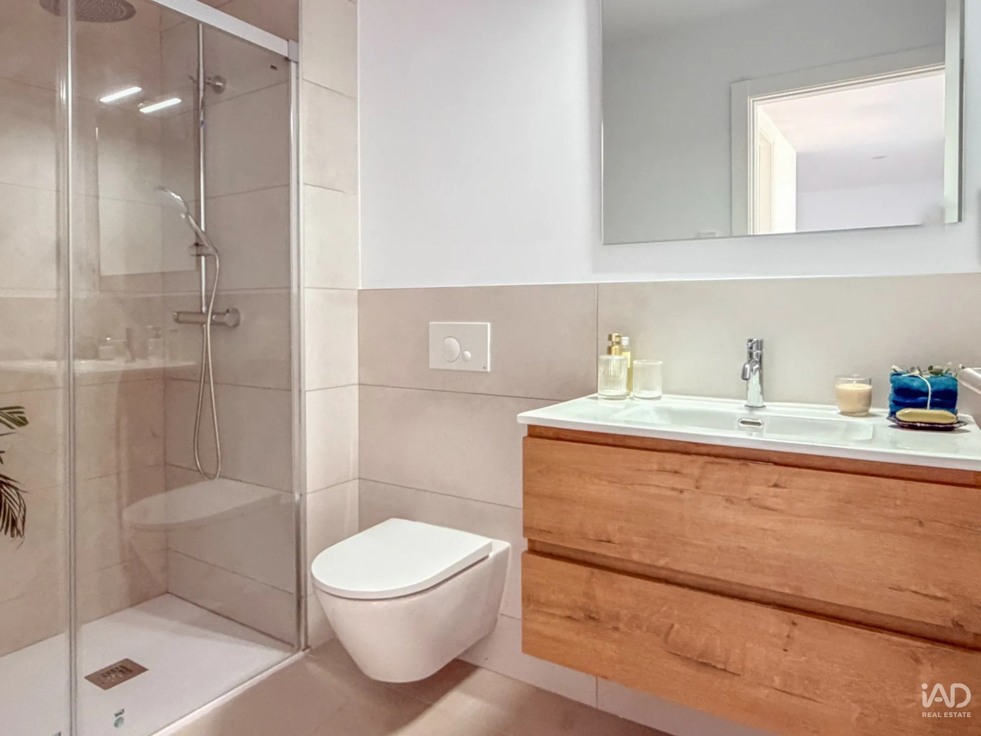 Contemporary 4-Bedroom Home with Pool in Catalonia's Mas Alba - View image 21 of 34