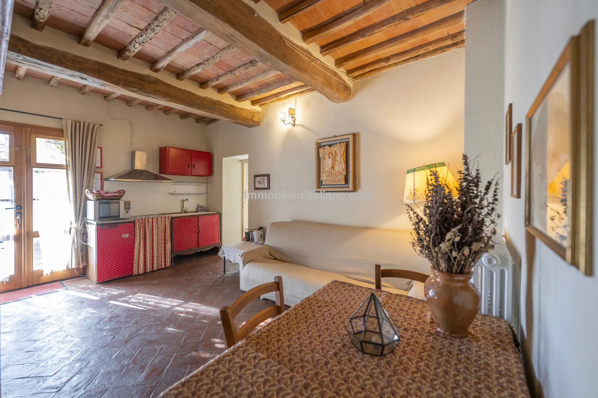 9-Bedroom Farmhouse with Pool and Equestrian Potential in Tuscany - View image 84 of 104