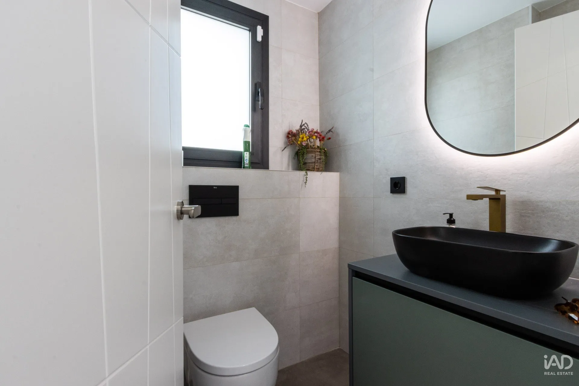 Contemporary Eco-Friendly 3-Bedroom House with Vineyard Views in Sentmenat - View image 25 of 39