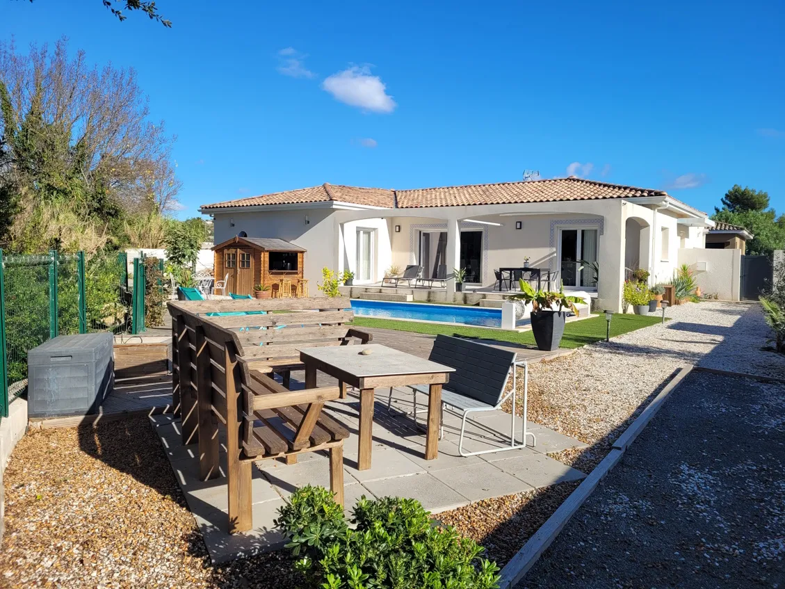 Contemporary 3-Bedroom Villa with Pool in Scenic Autignac, Hérault - Image 1