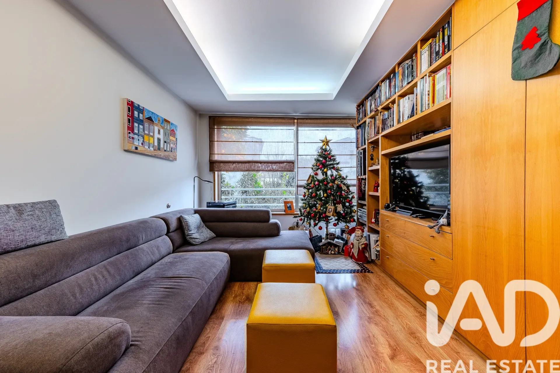 Contemporary 3-Bedroom House with Garden and Garage in Porto's Bonfim District - View image 6 of 22