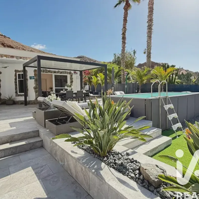 4-Bedroom Villa with Pool and Expansive Grounds in Mogán Spain