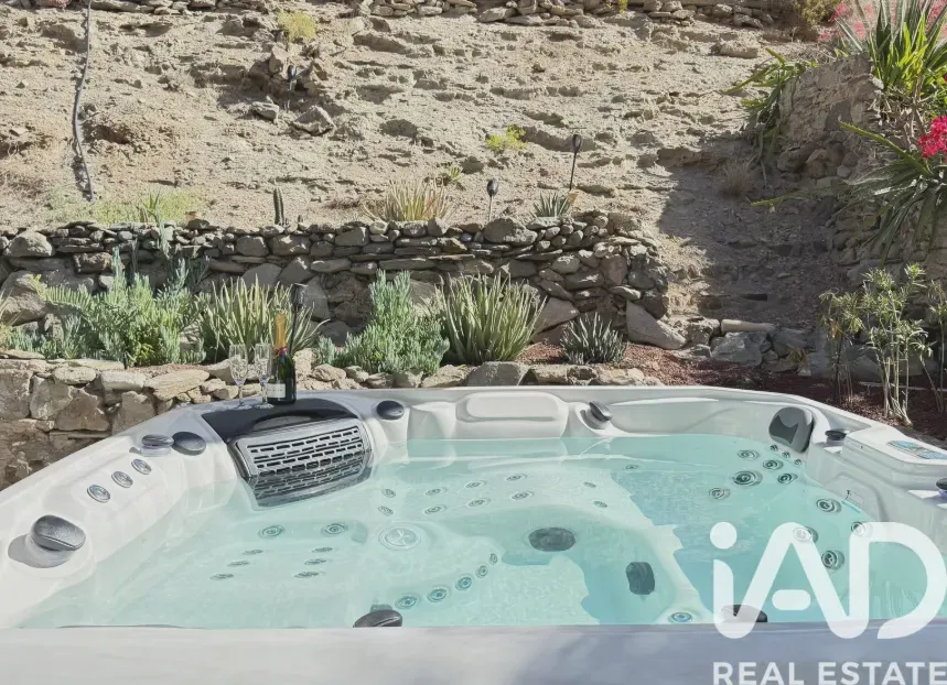 4-Bedroom Villa with Pool and Expansive Grounds in Mogán Spain - View image 7 of 30