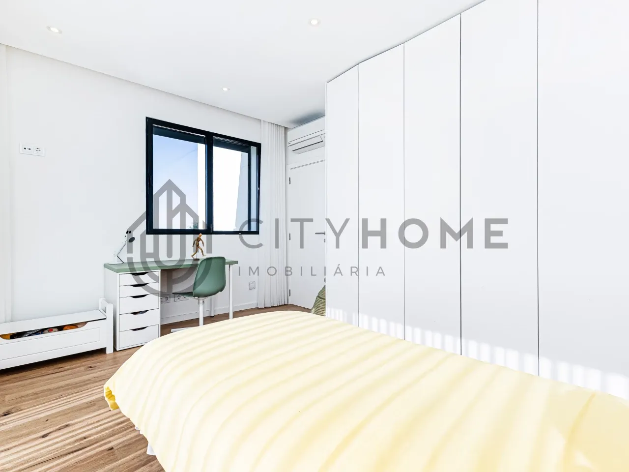 3-Bedroom House with Expansive Garden in Albufeira's Serene Ferreiras - View image 13 of 30