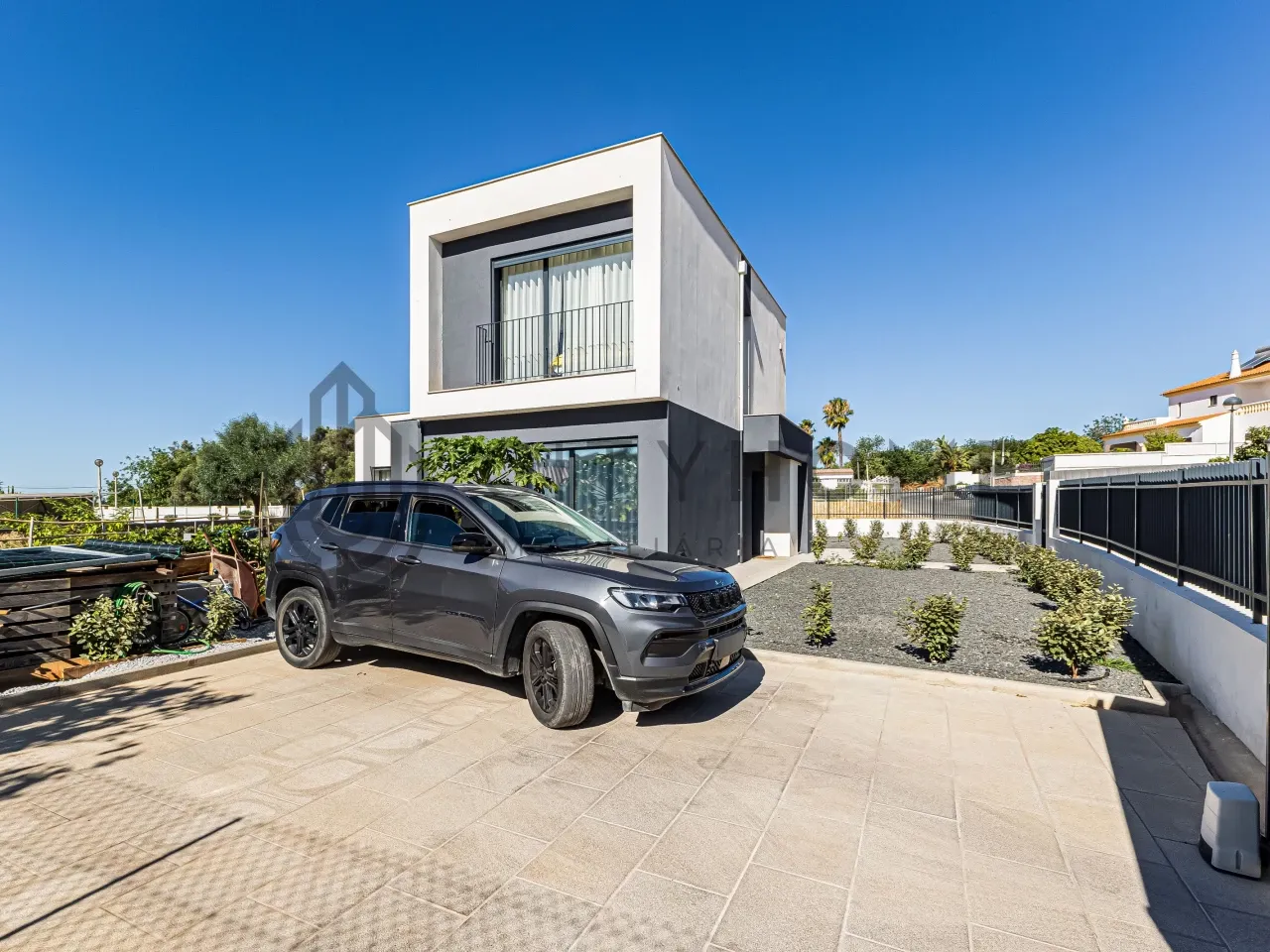 3-Bedroom House with Expansive Garden in Albufeira's Serene Ferreiras - View image 29 of 30