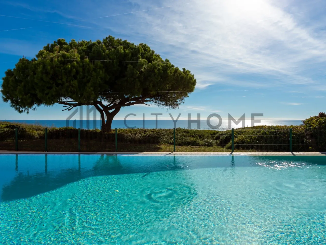 Contemporary Townhouse with Pool and Garden in Lagoa, Portugal - View image 40 of 43