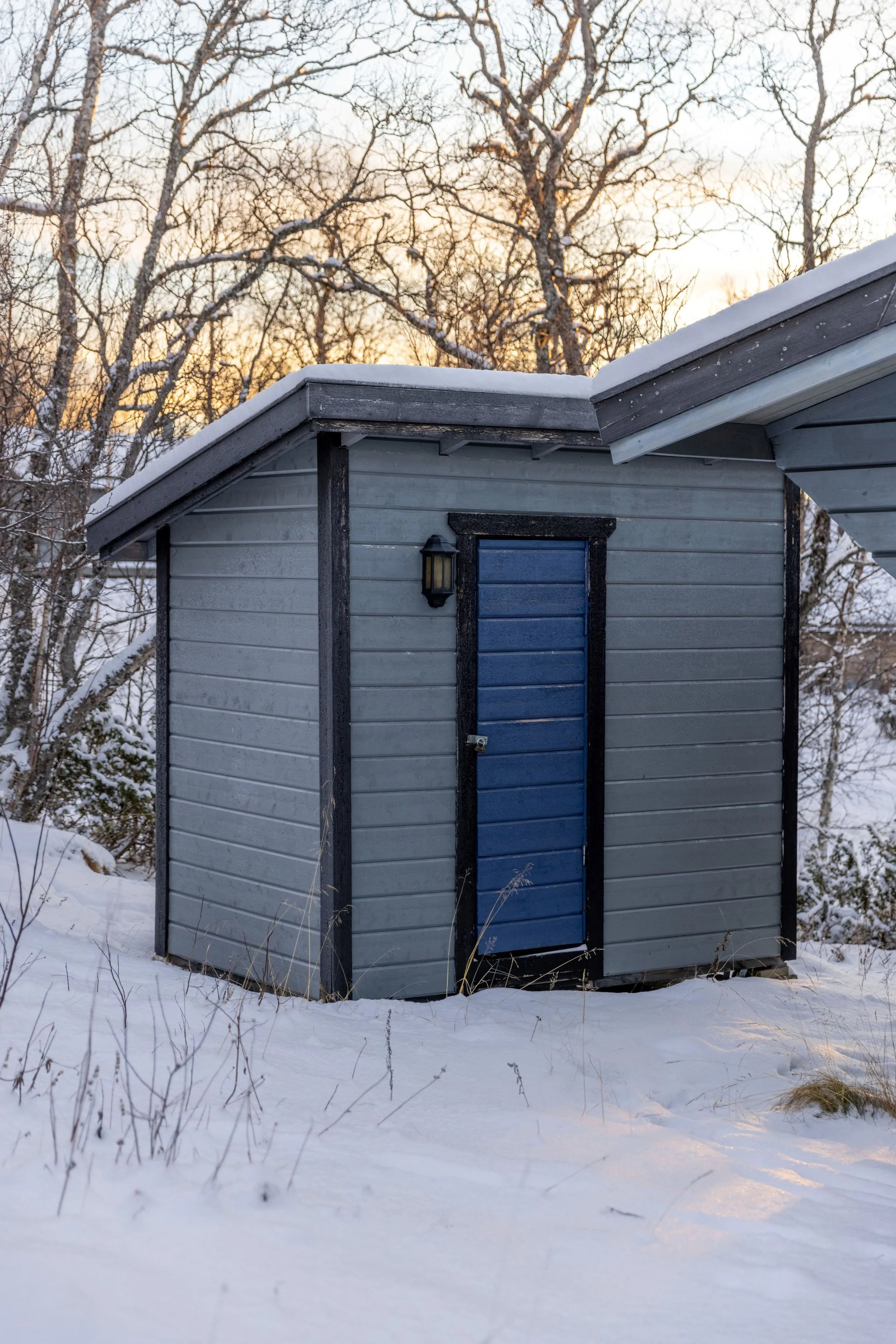 1970s Swedish Cabin with Sauna and Expansive Mountain Views - View image 21 of 31