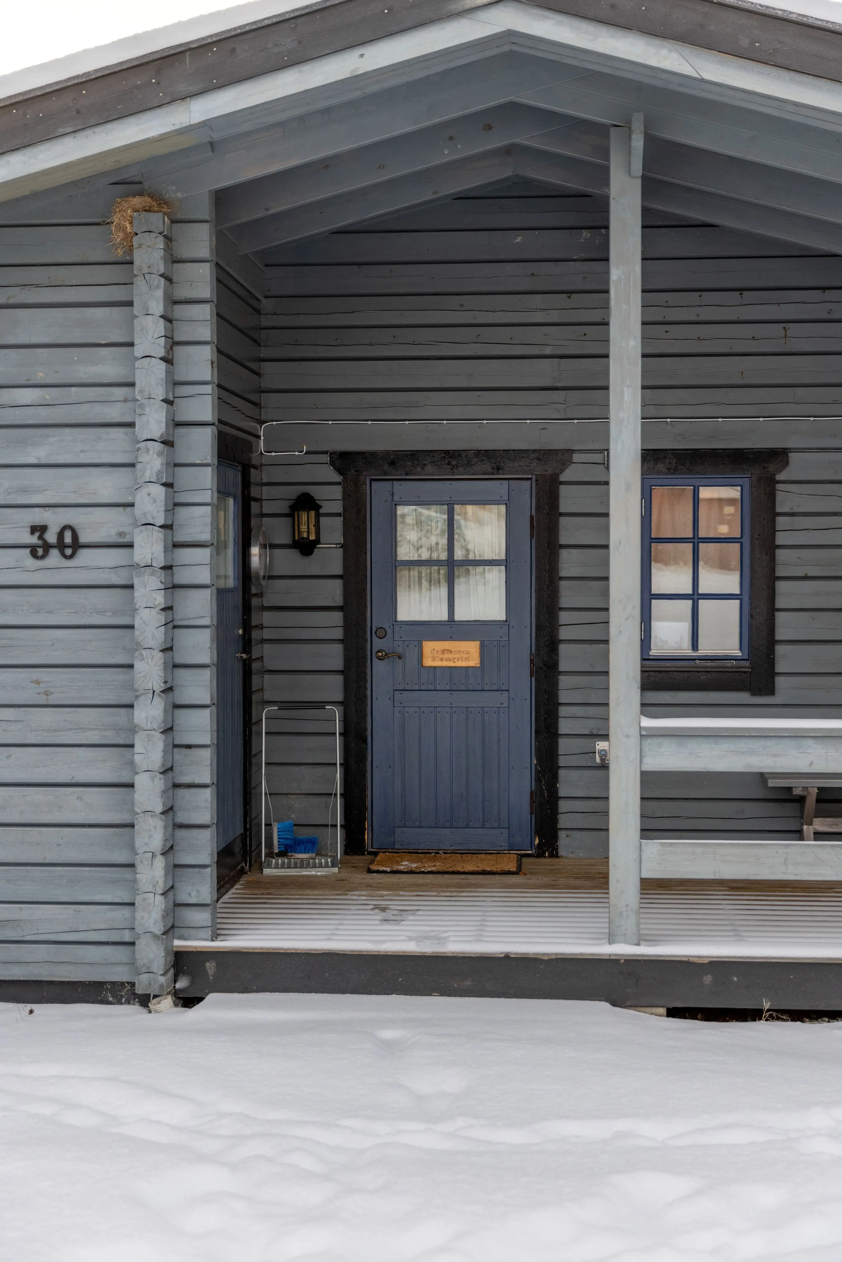 1970s Swedish Cabin with Sauna and Expansive Mountain Views - View image 22 of 31