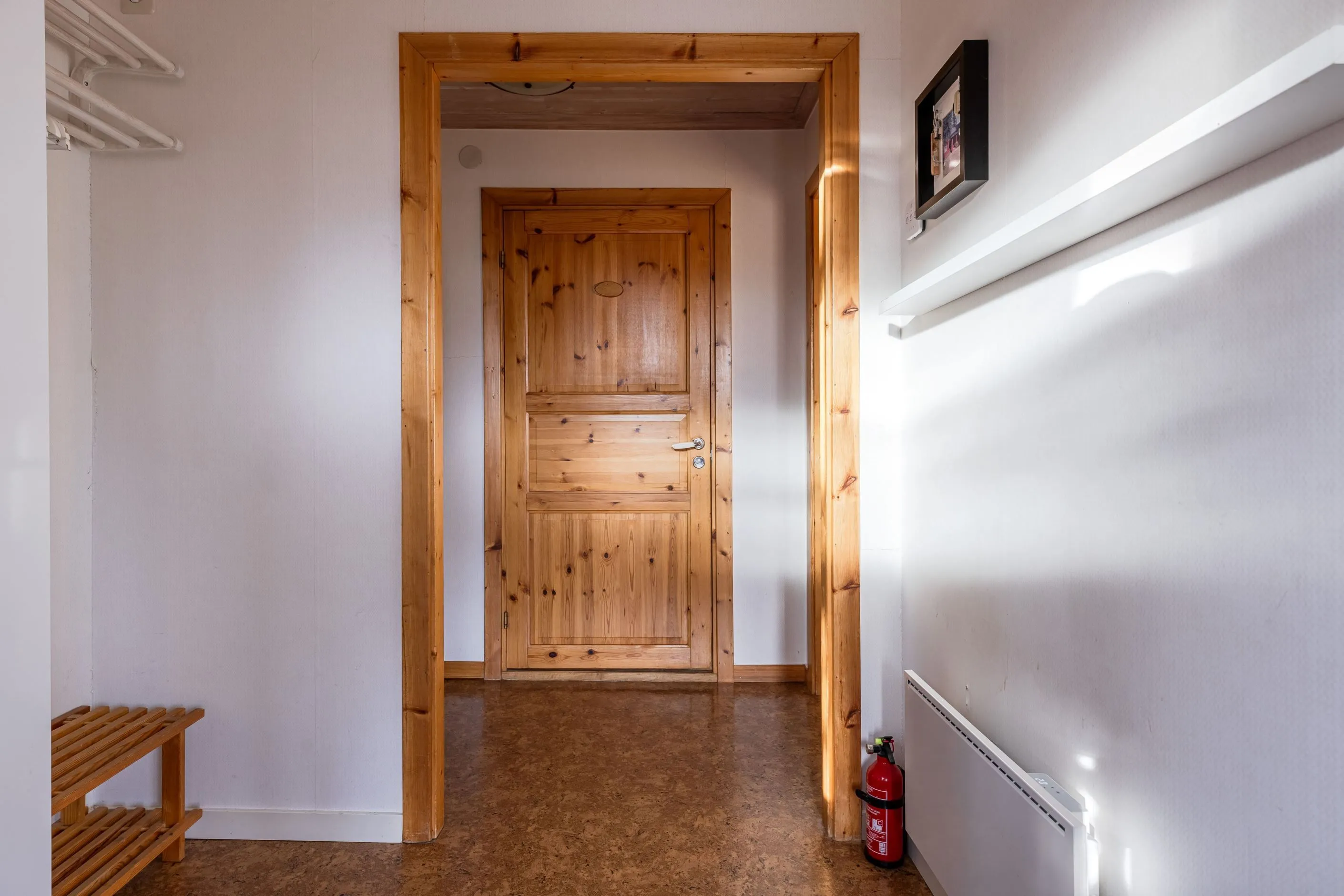 Swedish Country House with Expansive Lot Near Ski Trails - Image 2