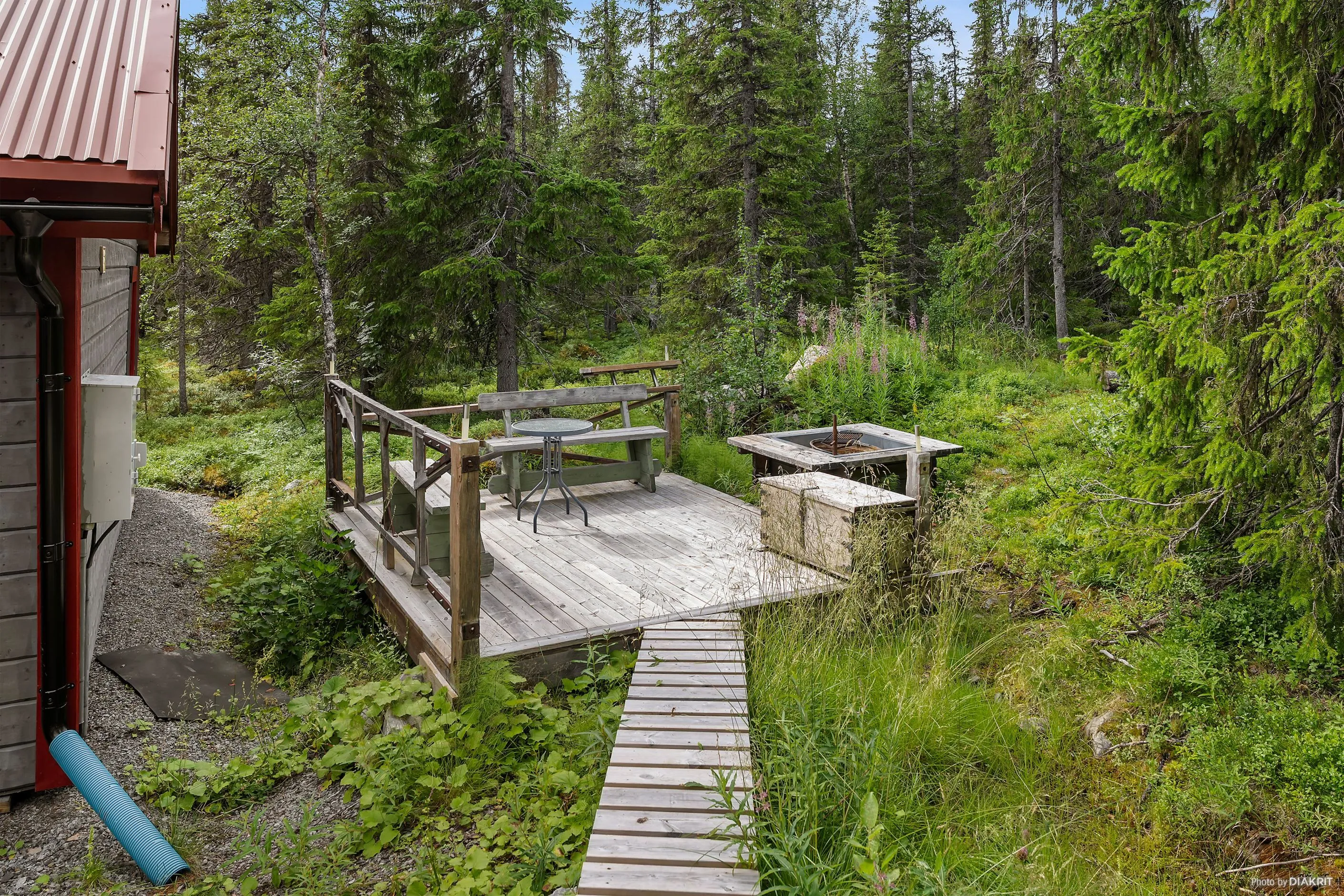 Cosy 2-Bedroom Cabin with Expansive Garden in Scenic Marsliden - View image 16 of 24