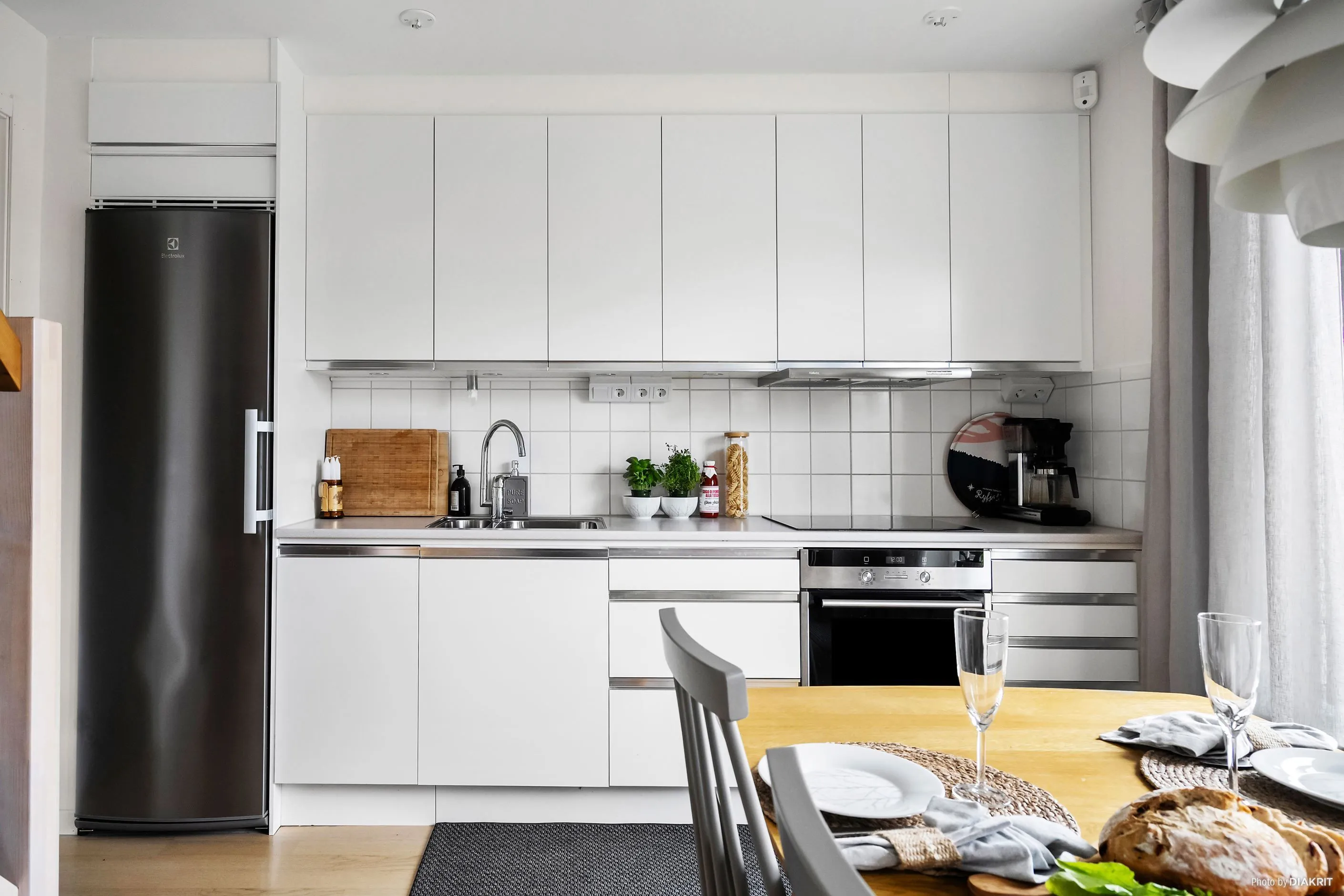 Contemporary 3-Bedroom Country House with Terrace in Hemavan Sweden - Image 5