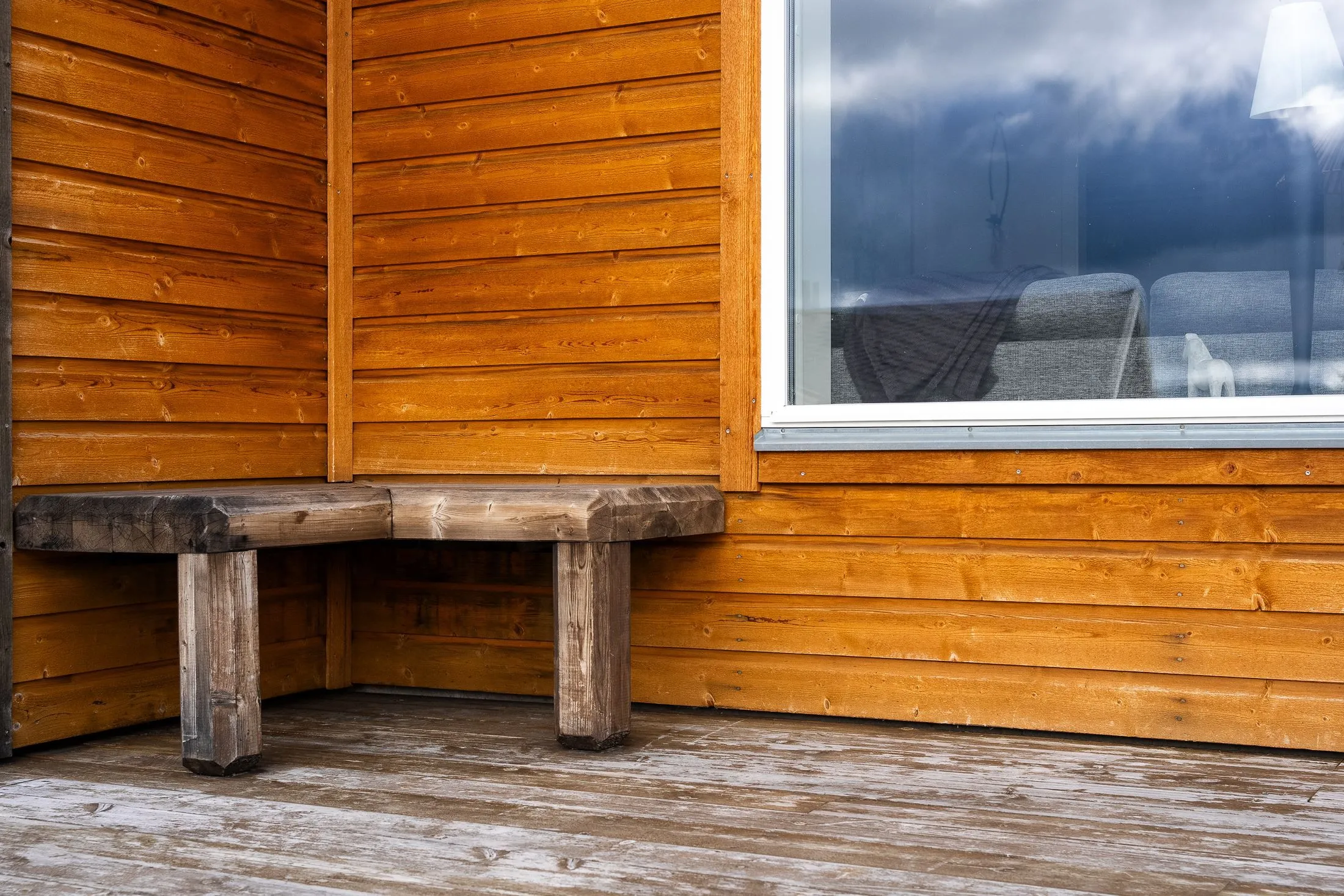 Contemporary 3-Bedroom Country House with Terrace in Hemavan Sweden - View image 29 of 35