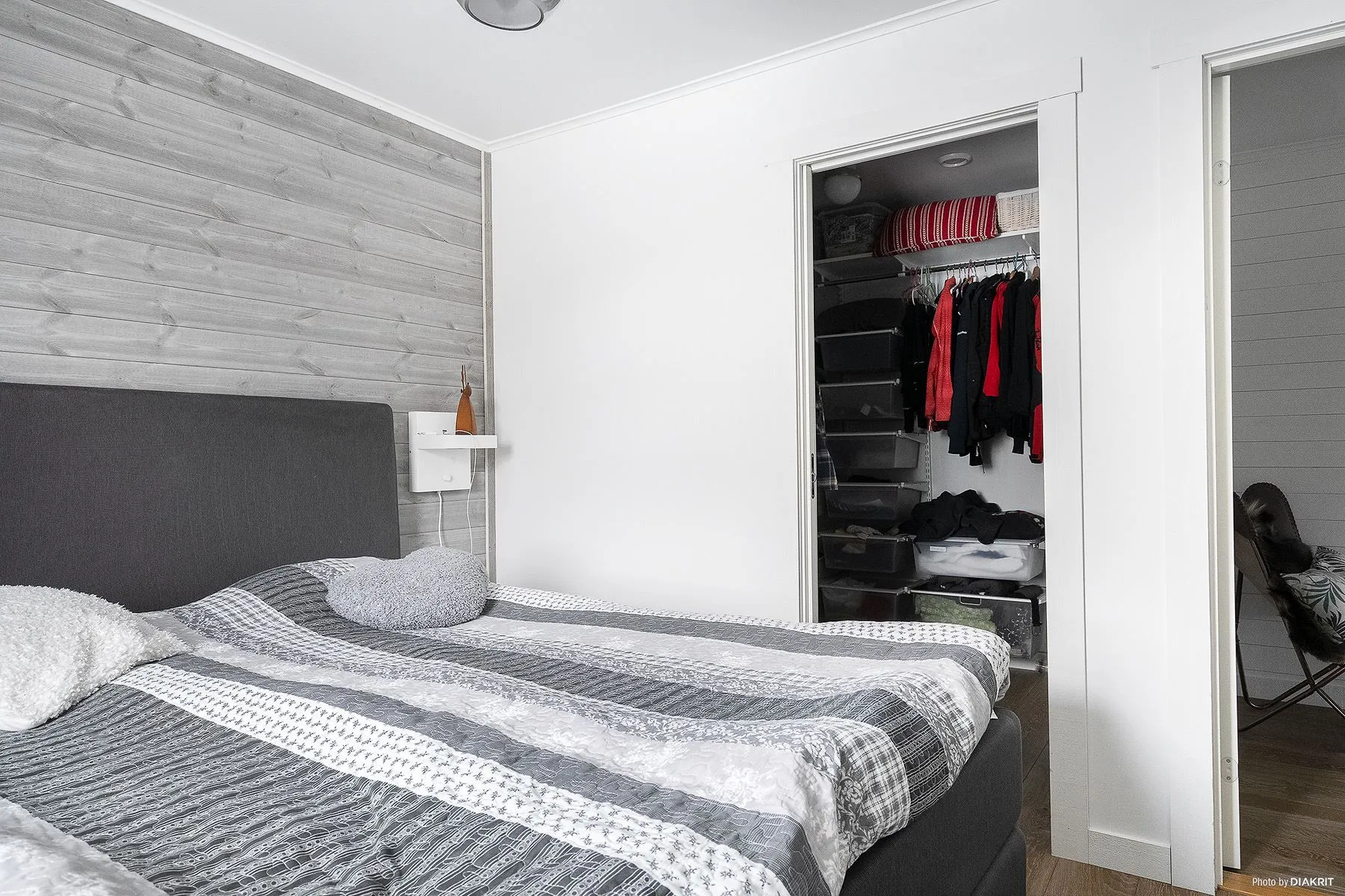 Modern Swedish Country House with Expansive Garden in Hemavan Tärnaby - View image 15 of 28