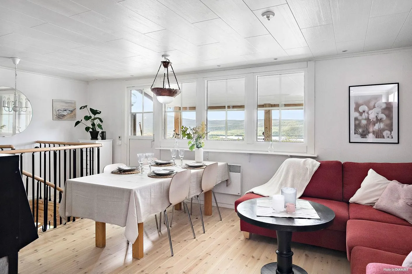 1970s Country House with Balcony and Terrace in Ski-Friendly Hemavan - Image 4