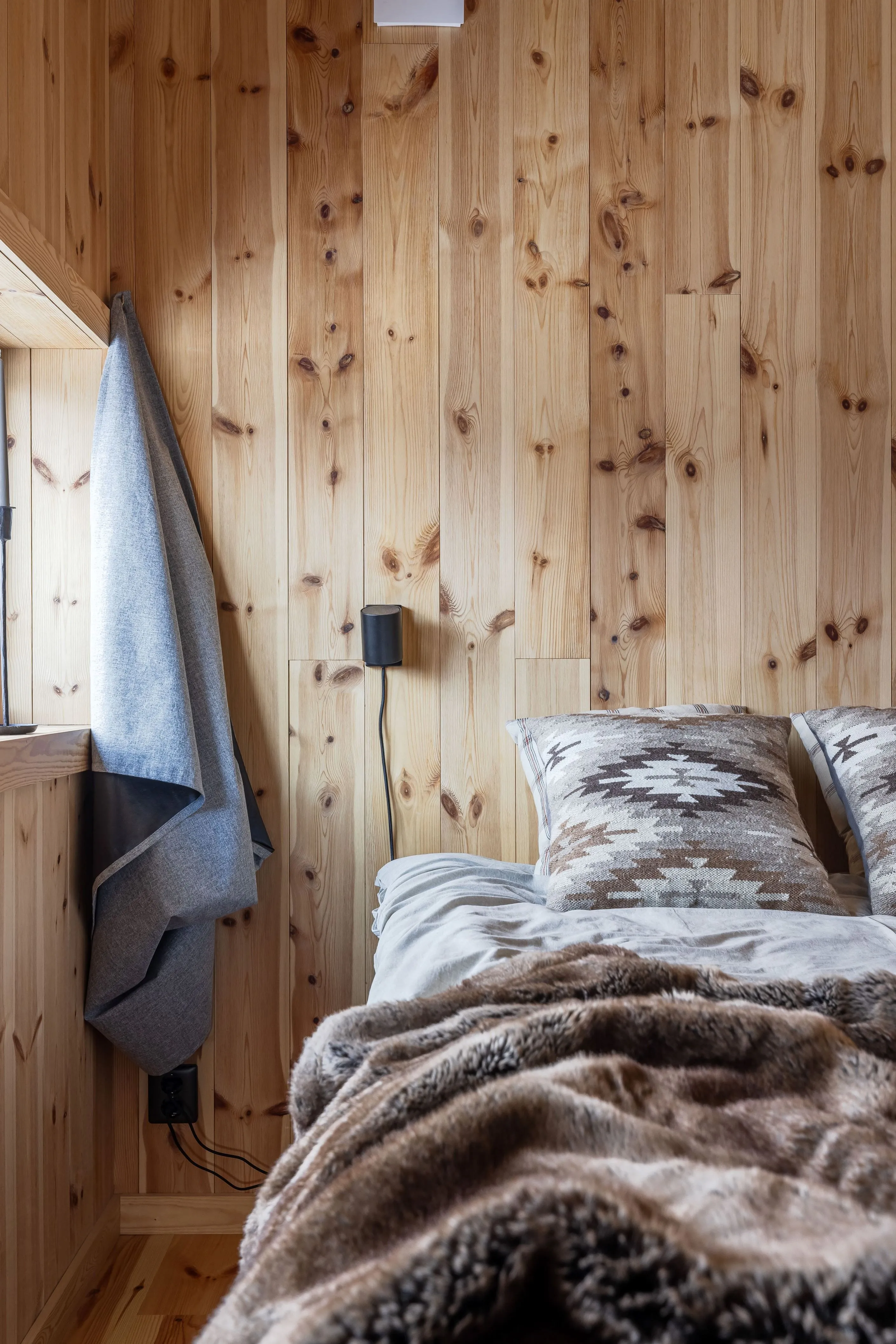 Contemporary 4-Bedroom House with Expansive Grounds in Tänndalen, Sweden - View image 19 of 43