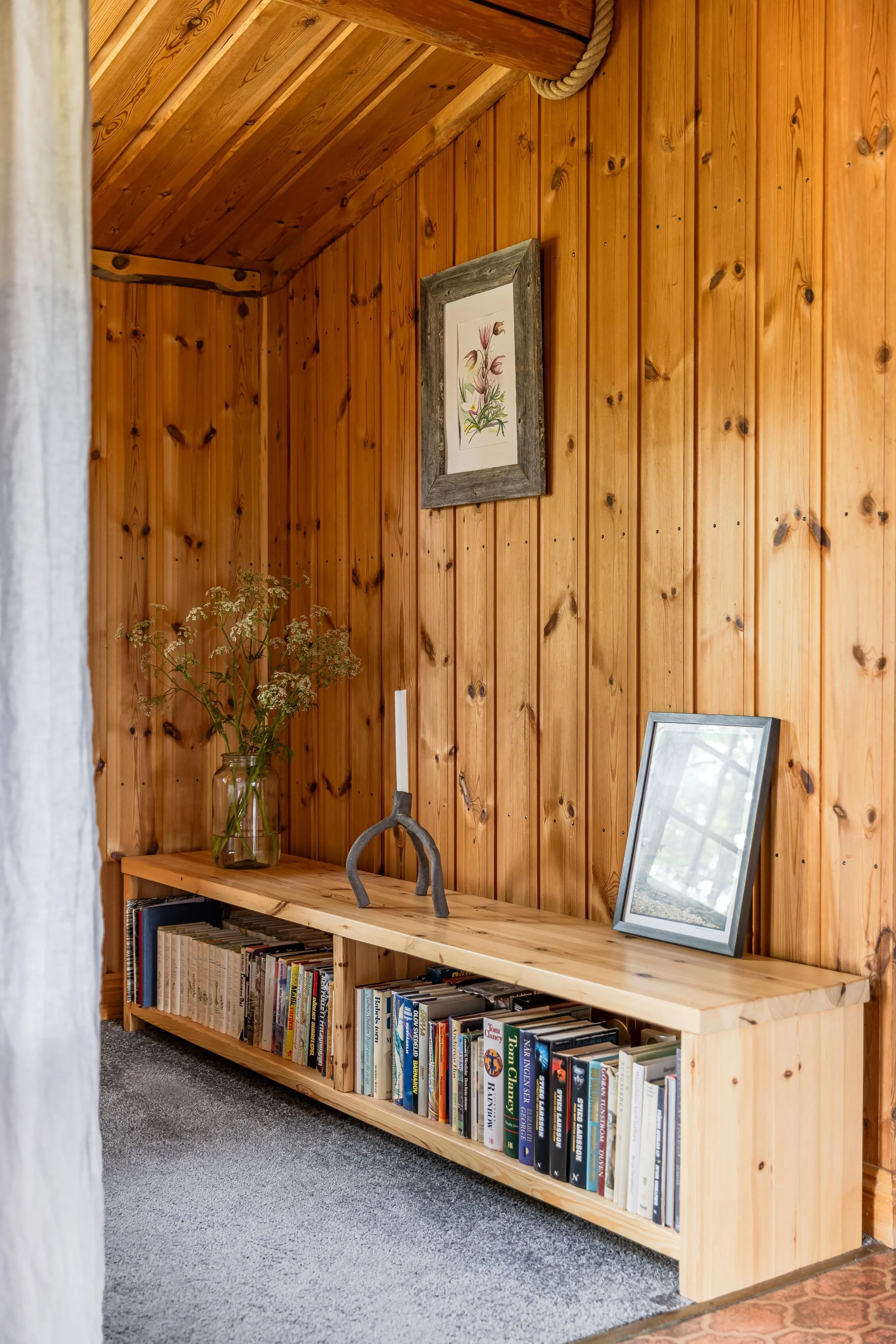 1970s Swedish Cabin with Expansive Garden in Scenic Lofsdalen - View image 18 of 39