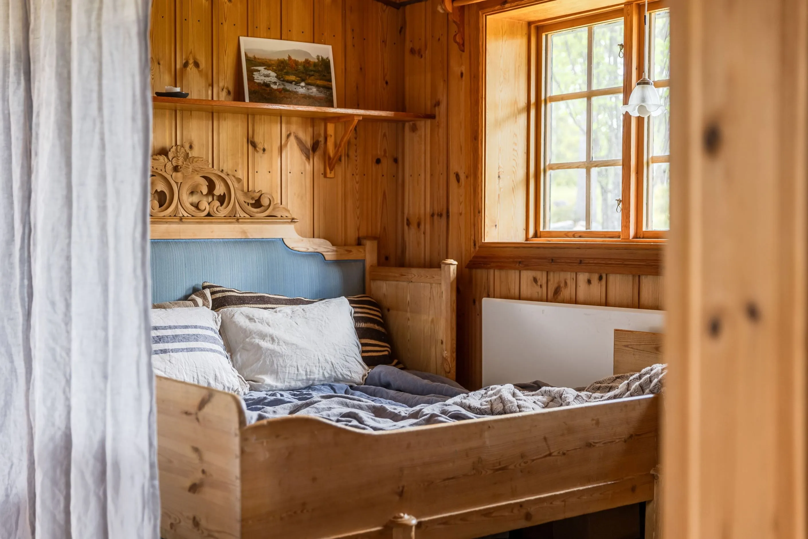 1970s Swedish Cabin with Expansive Garden in Scenic Lofsdalen - View image 19 of 39