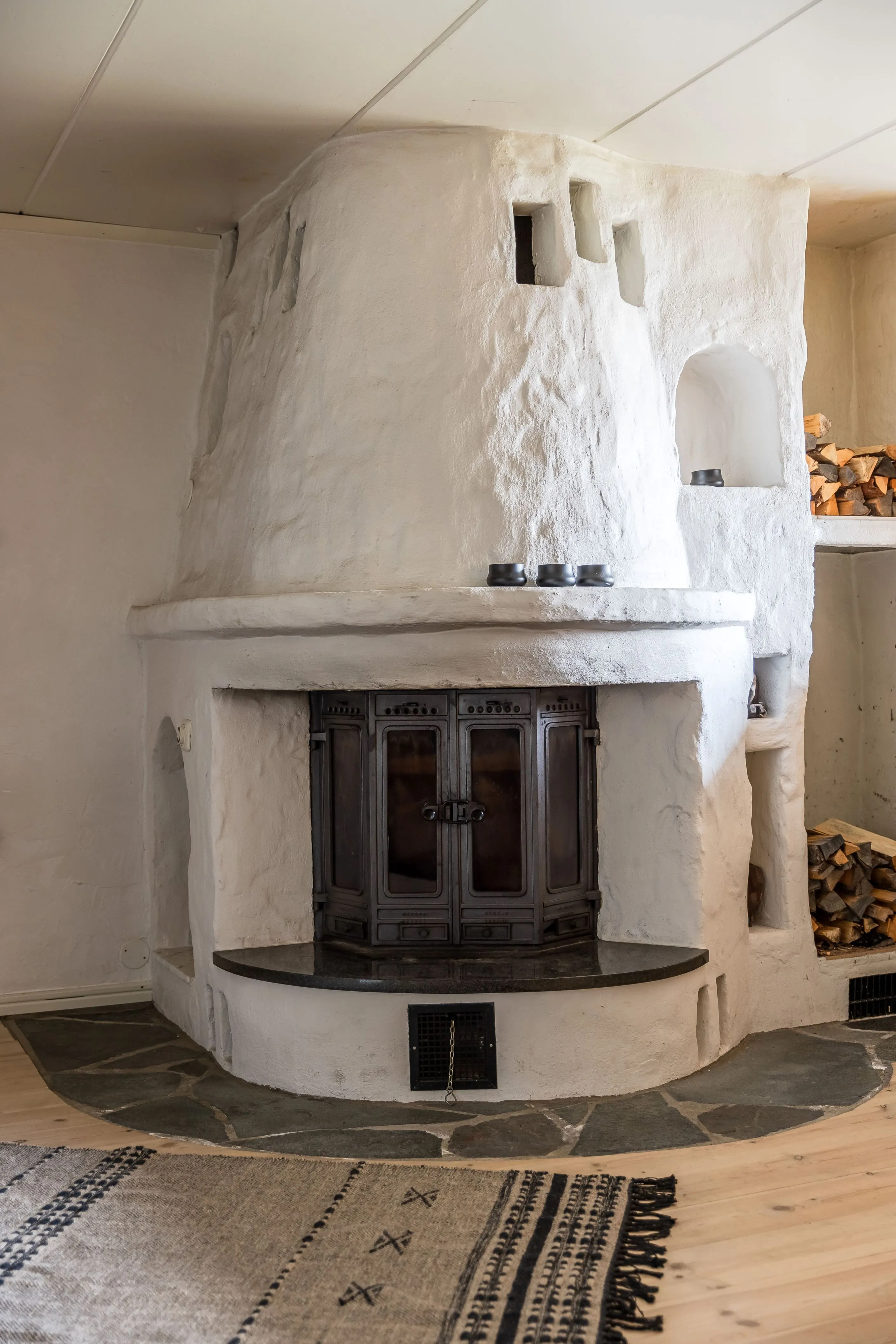 1970s Swedish Cabin with Expansive Garden in Scenic Lofsdalen - View image 26 of 39