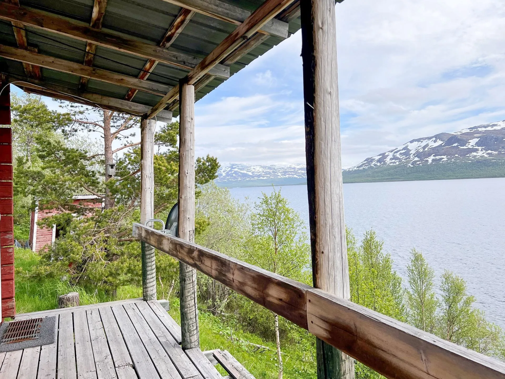 1950s Villa with Expansive Garden and Terrace in Hemavan, Sweden - View image 19 of 25