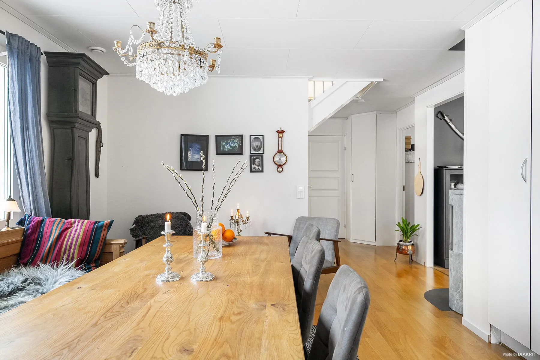 Contemporary 3-Bedroom Villa with Expansive Garden in Scenic Hemavan - View image 10 of 34