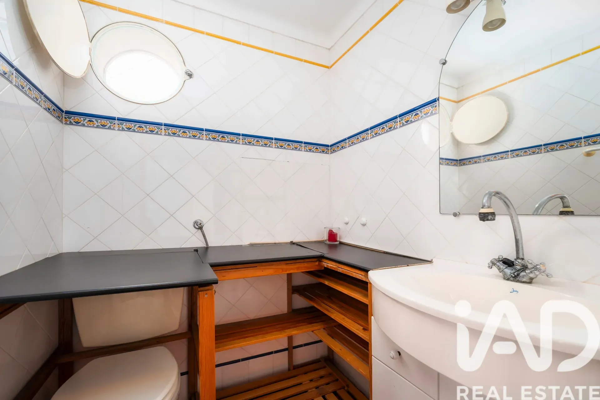 Spacious 4-Bedroom House with Pool and Garden in São Brás de Alportel - View image 8 of 38