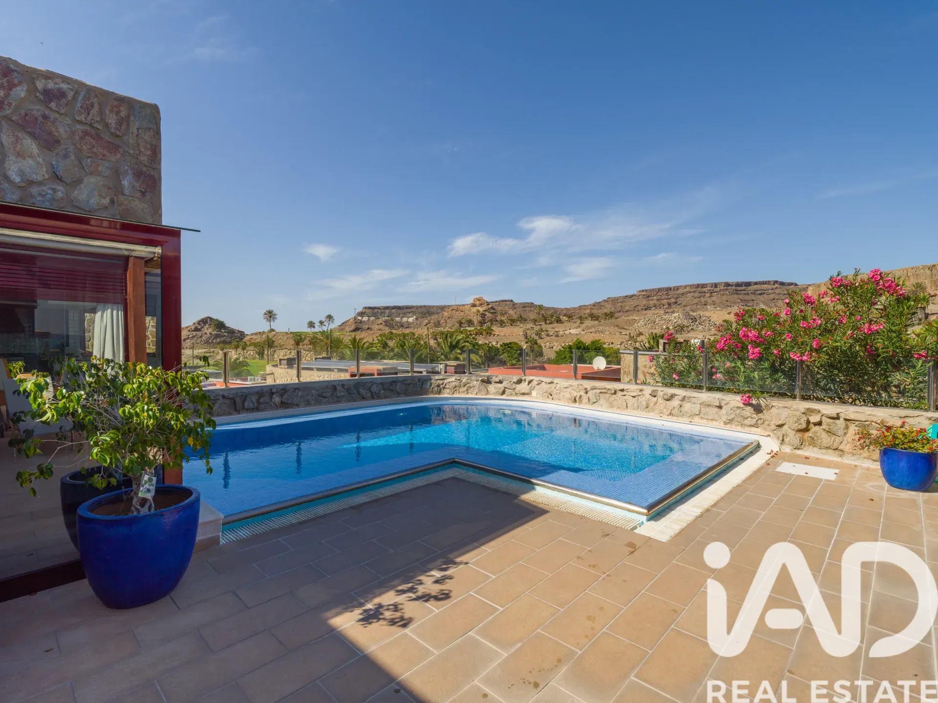 5-Bedroom House with Private Pool and Garden in Mogán, Spain - View image 7 of 35