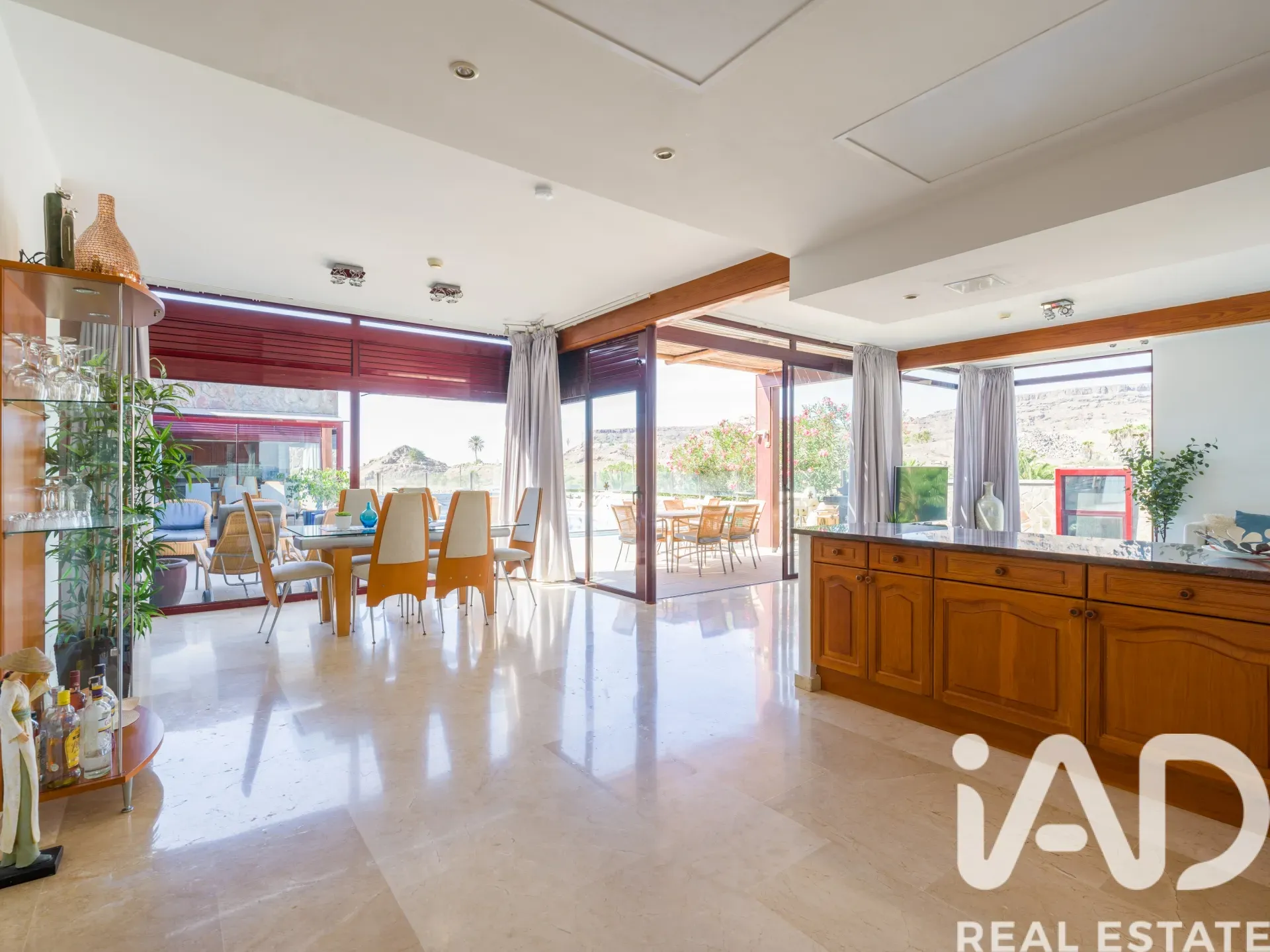 5-Bedroom House with Private Pool and Garden in Mogán, Spain - View image 8 of 35