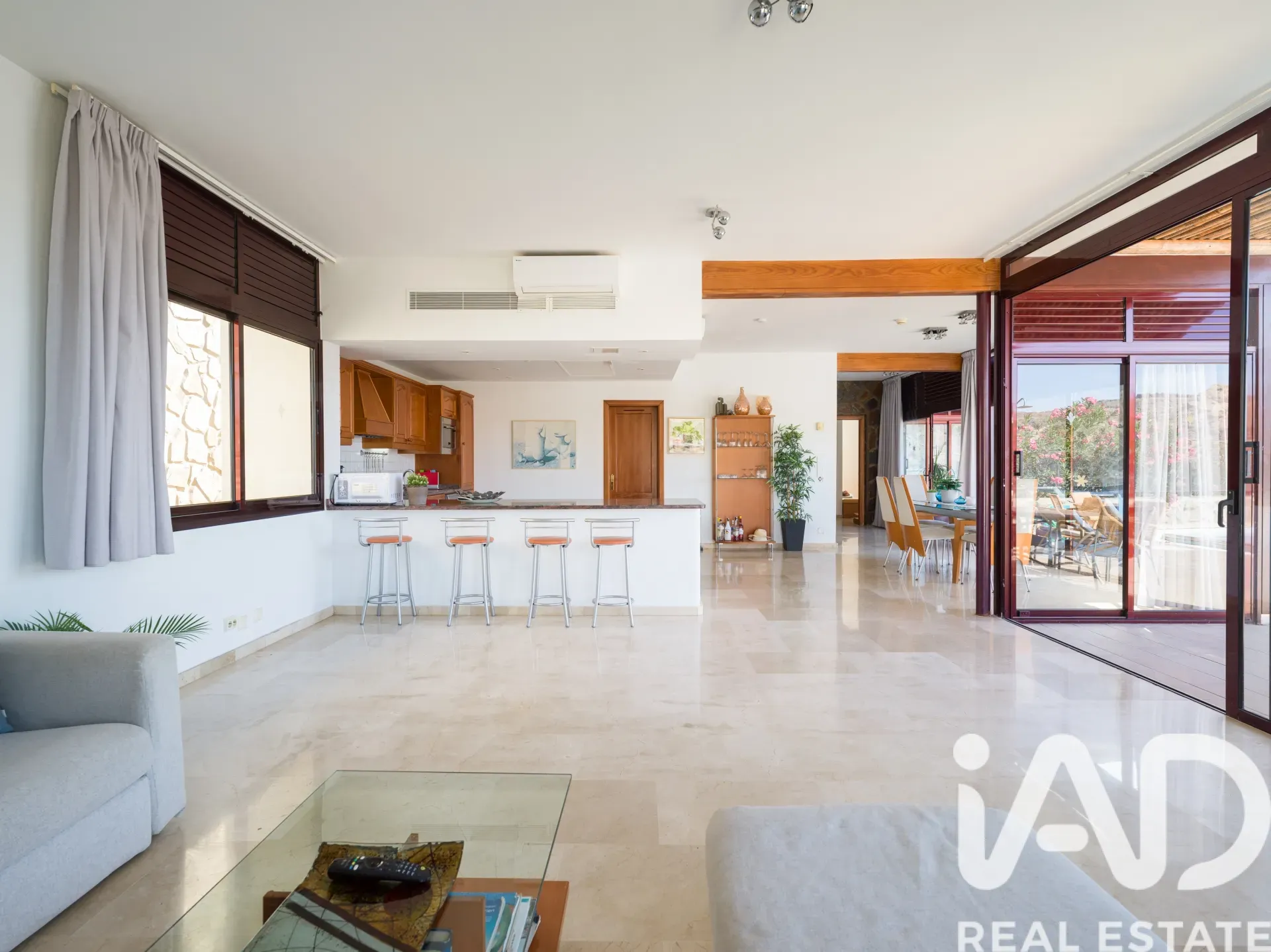 5-Bedroom House with Private Pool and Garden in Mogán, Spain - View image 11 of 35