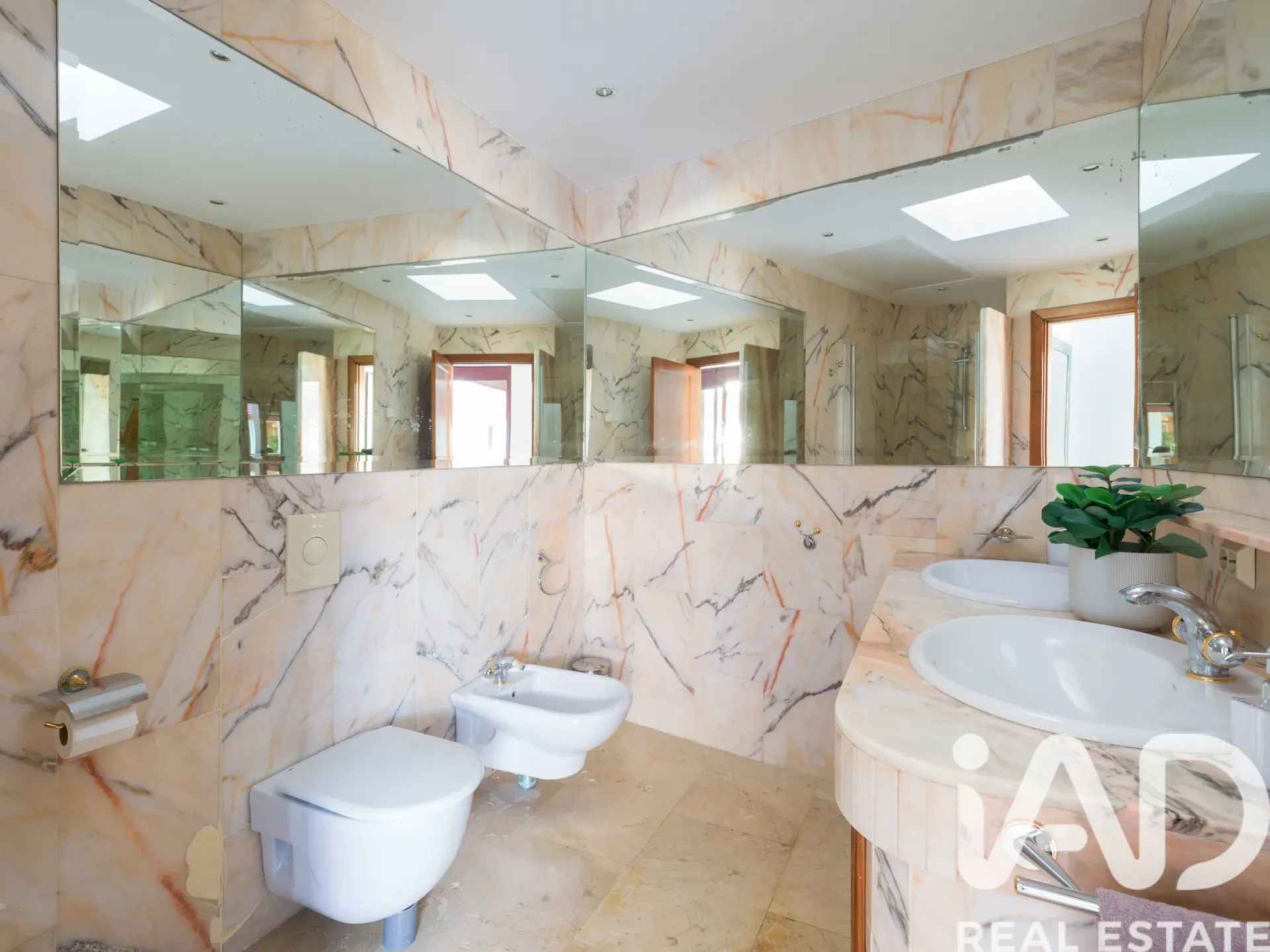 5-Bedroom House with Private Pool and Garden in Mogán, Spain - View image 17 of 35