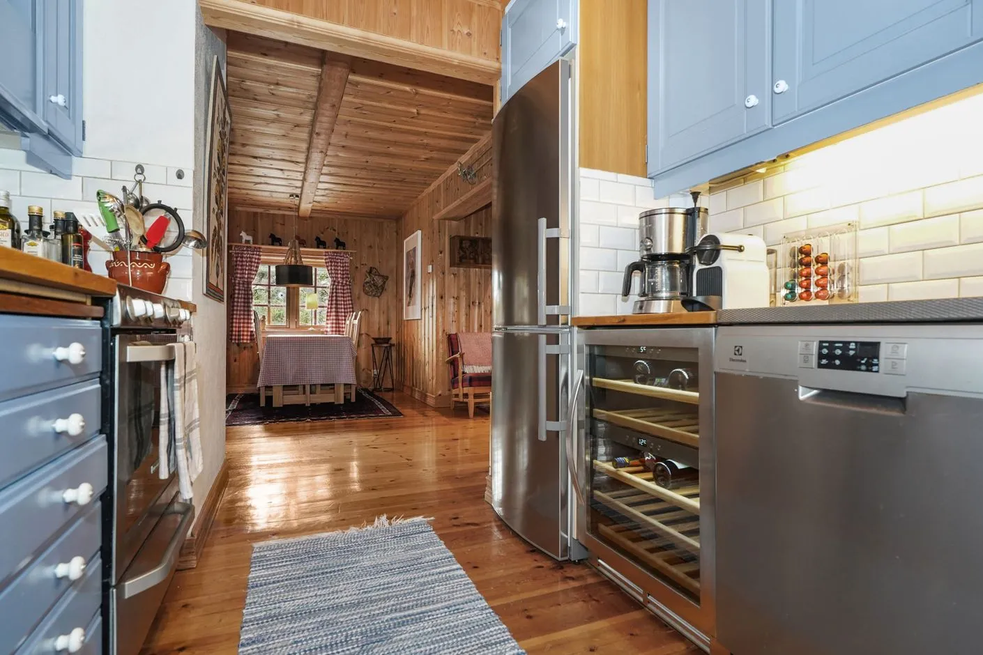 1970s 4-Bedroom Country House with Expansive Garden in Malung-Sälen - View image 12 of 34