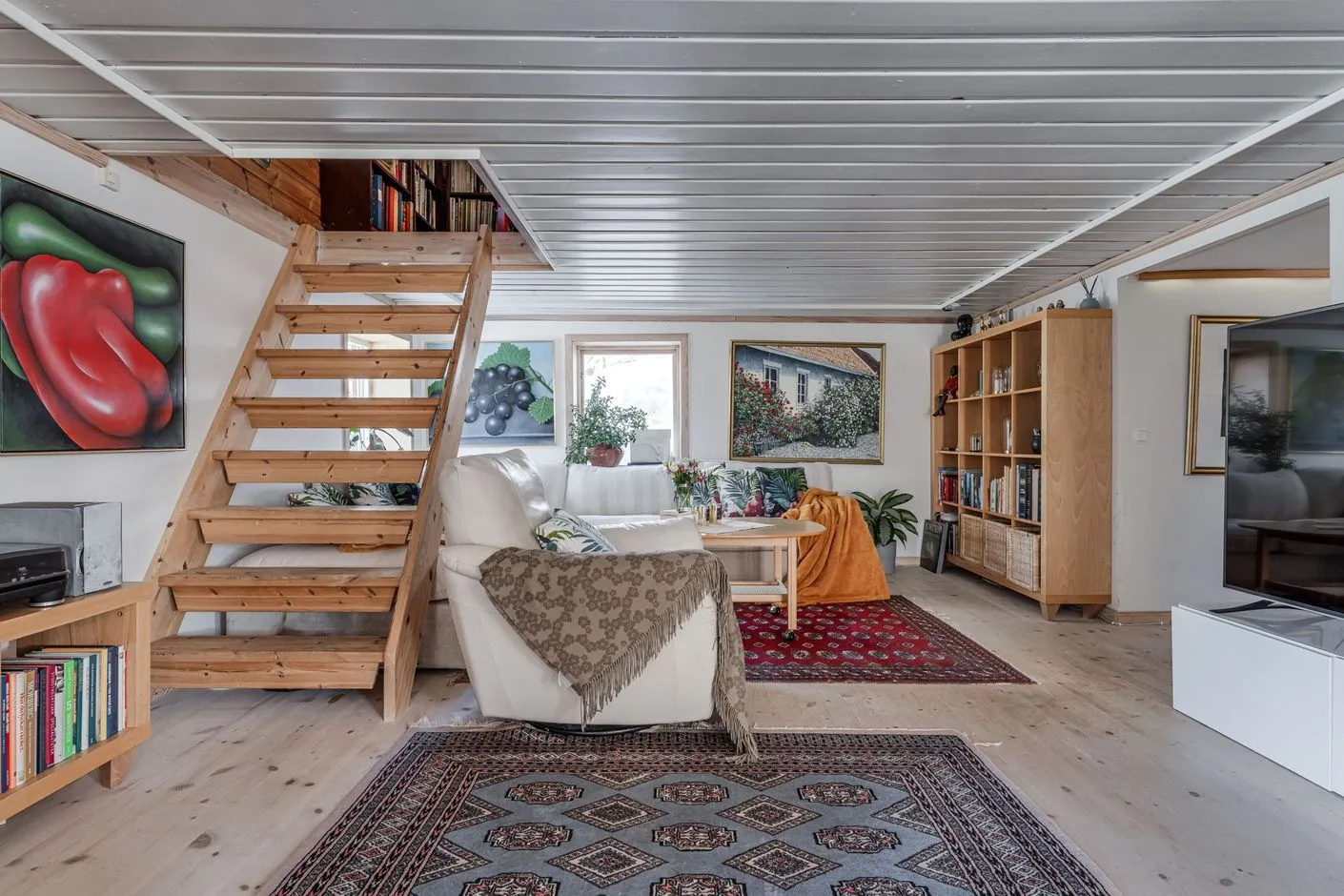 Swedish Country House in Sälen with Garden and Terrace, 5 Bedrooms, 3 Baths - View image 10 of 34