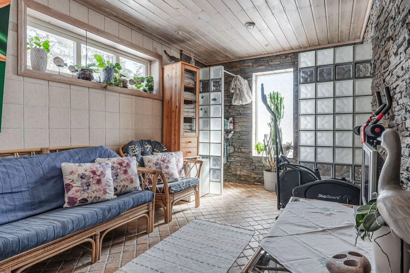 Swedish Country House in Sälen with Garden and Terrace, 5 Bedrooms, 3 Baths - View image 19 of 34