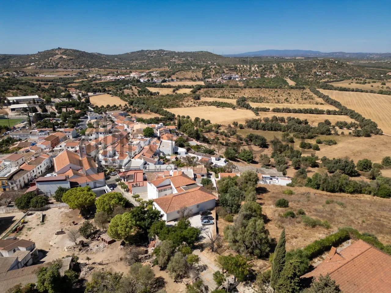 Land with Ruin for Development in Paderne, Faro - Prime Investment Opportunity - View image 7 of 29